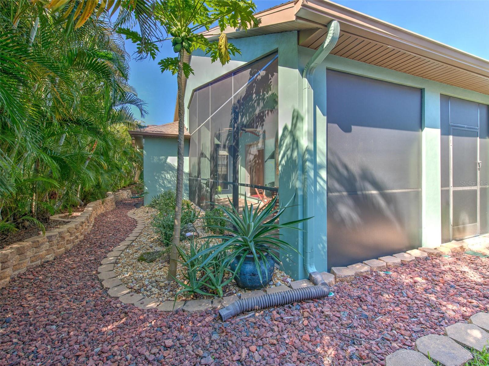 COUNTRYSIDE COVE - Residential