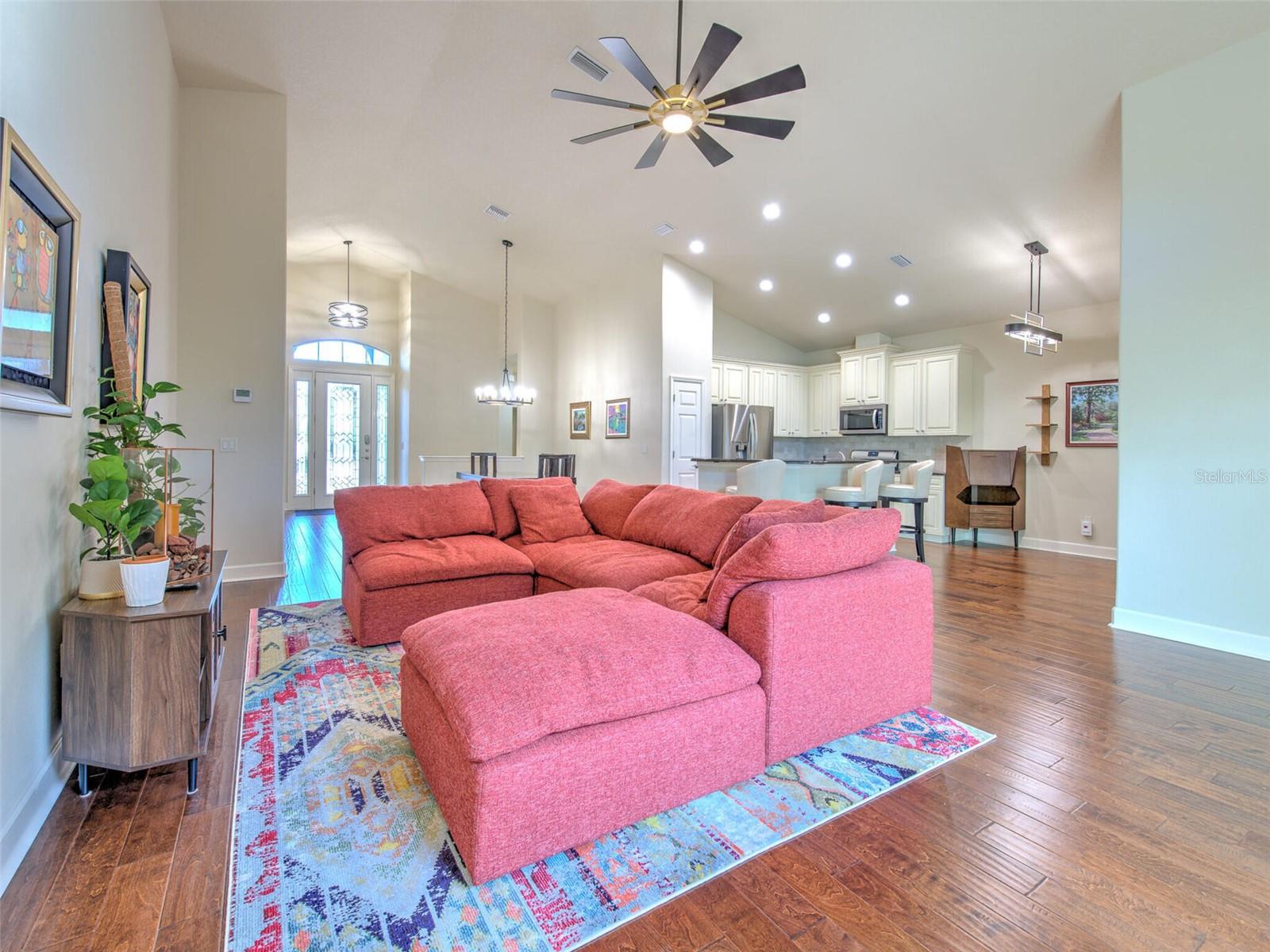 COUNTRYSIDE COVE - Residential