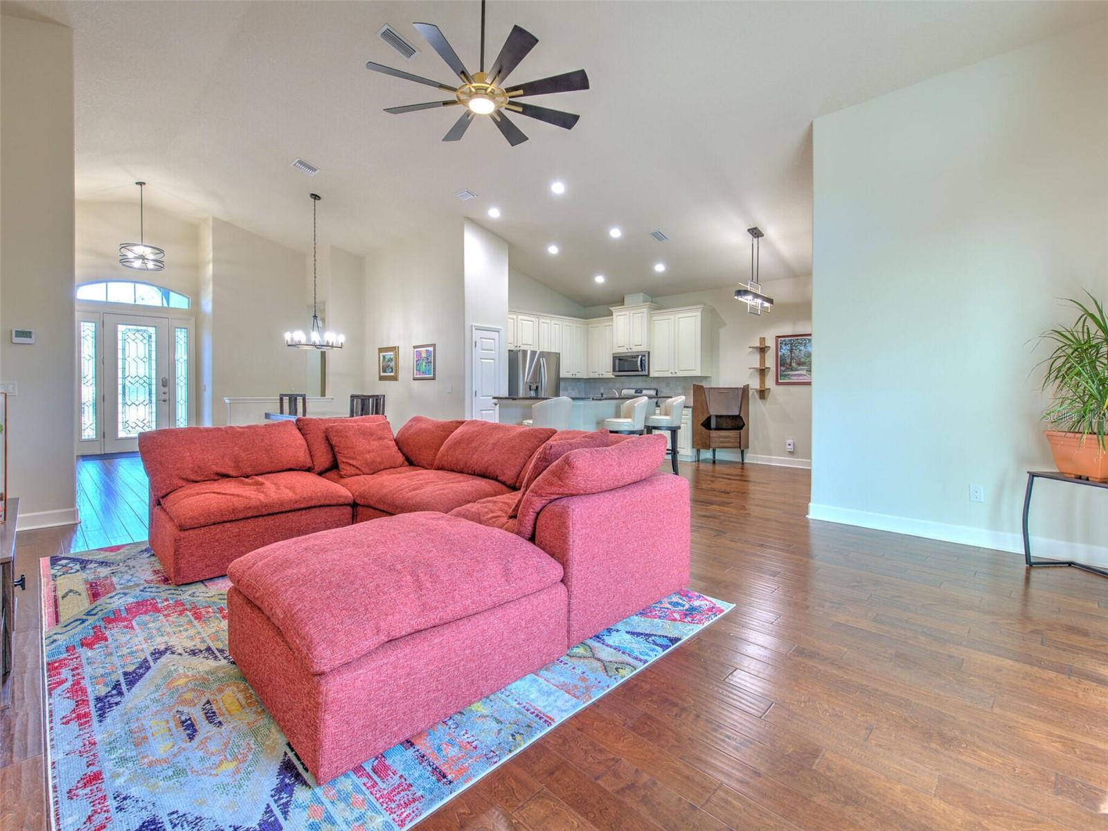 COUNTRYSIDE COVE - Residential