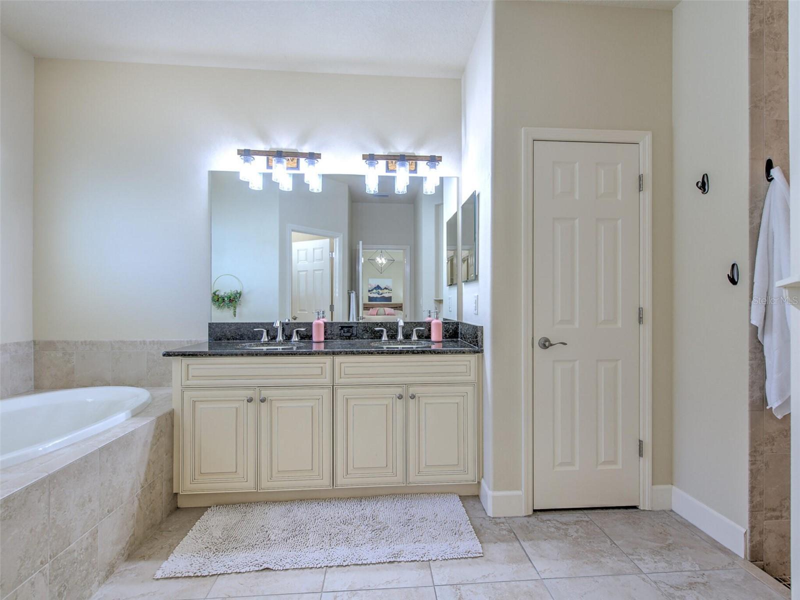 COUNTRYSIDE COVE - Residential