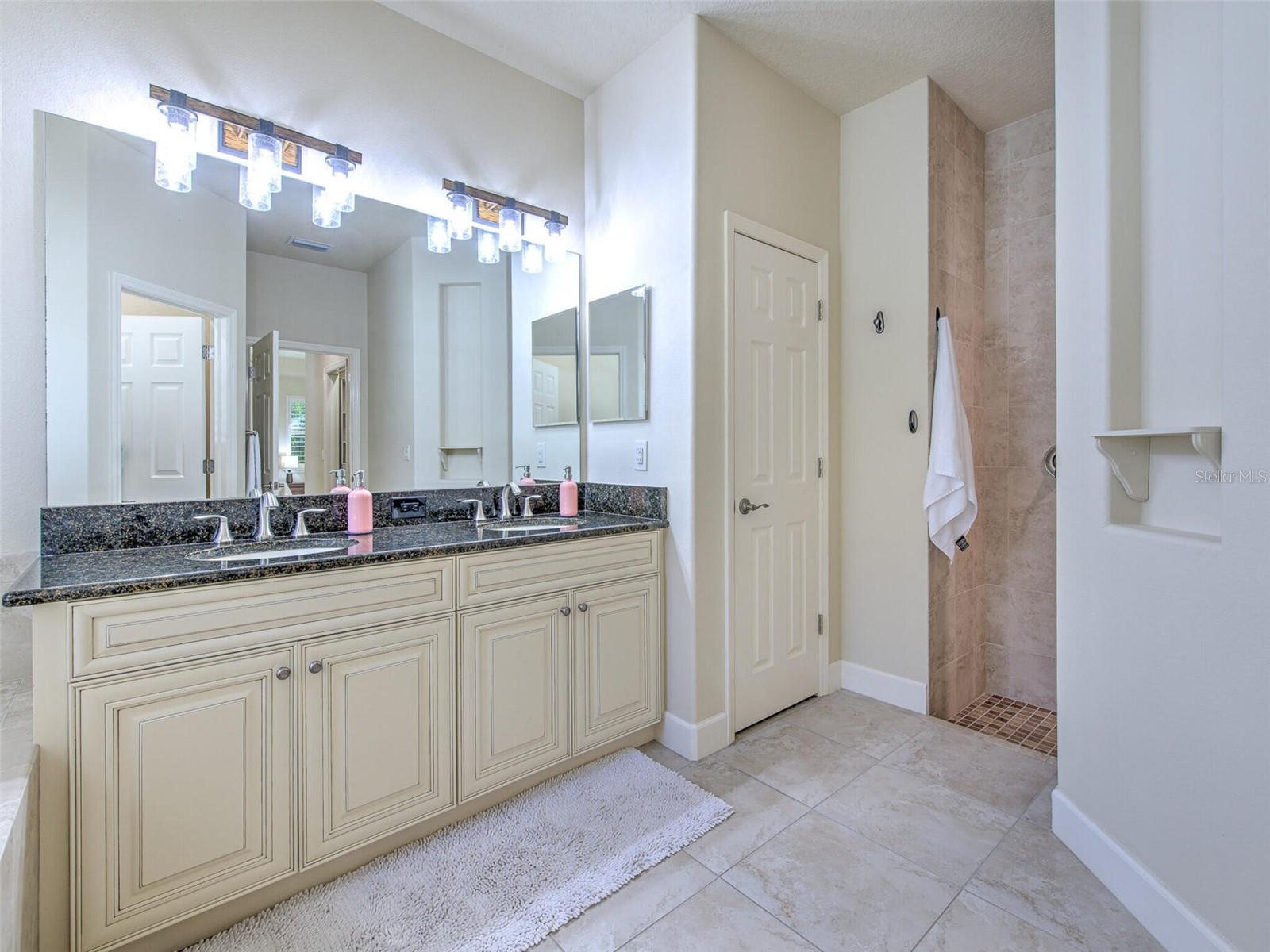 COUNTRYSIDE COVE - Residential