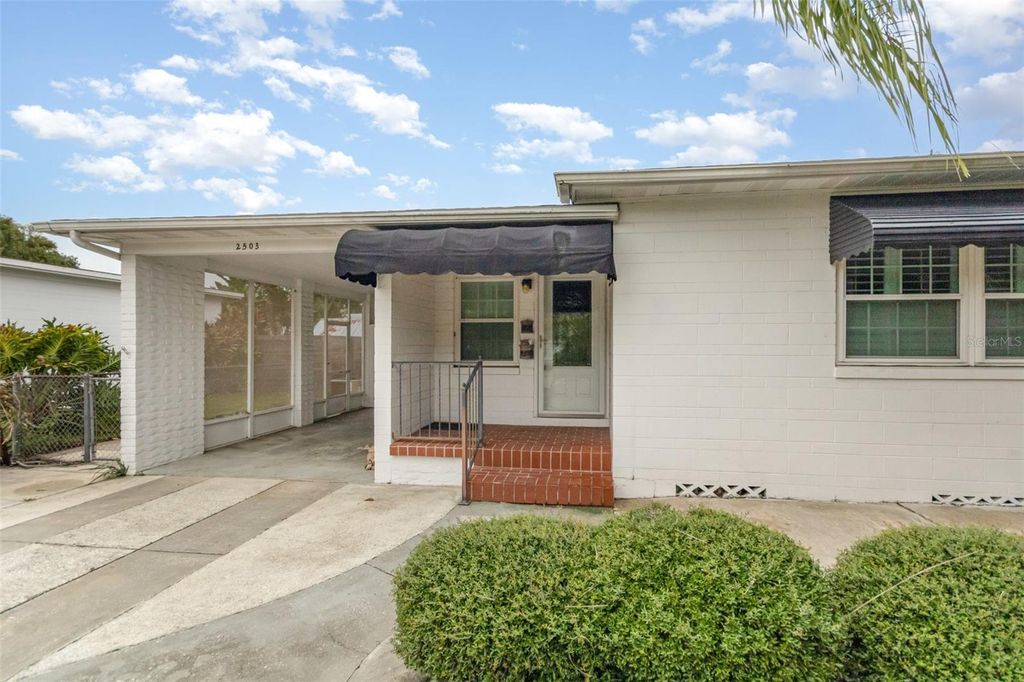 Photo of 2503 Jamie Circle, Orlando, FL 32803 (MLS # O6350445)