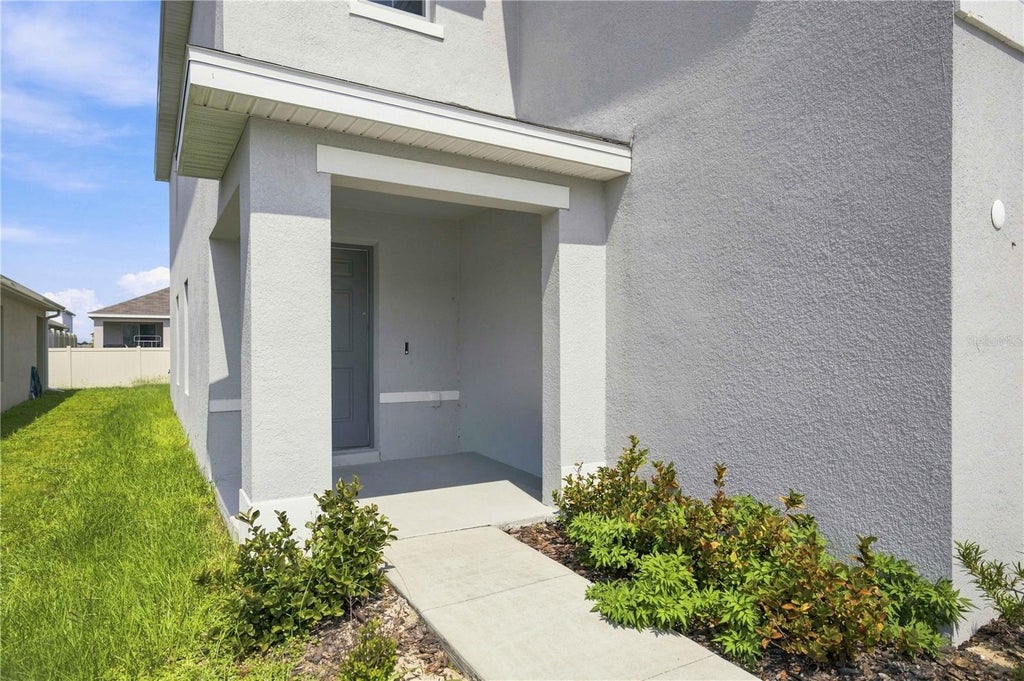 Photo of 8642 SW 46th Avenue, Ocala, FL 34476 (MLS # OM729401)