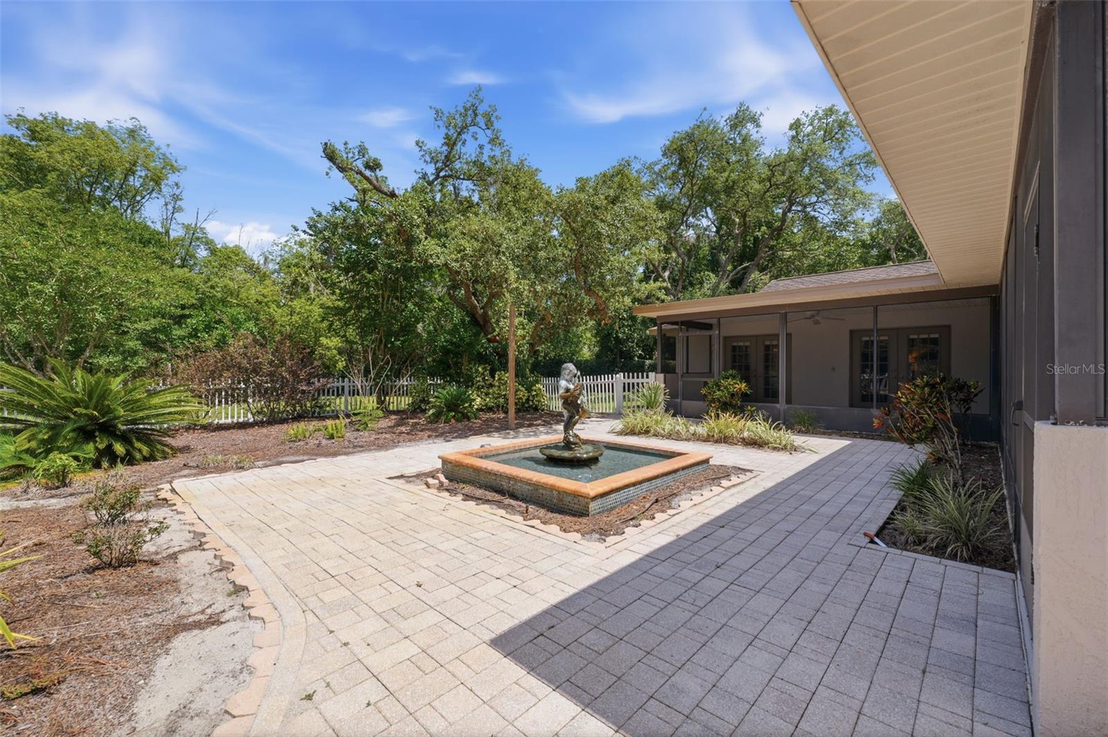 OAK RIDGE - Residential