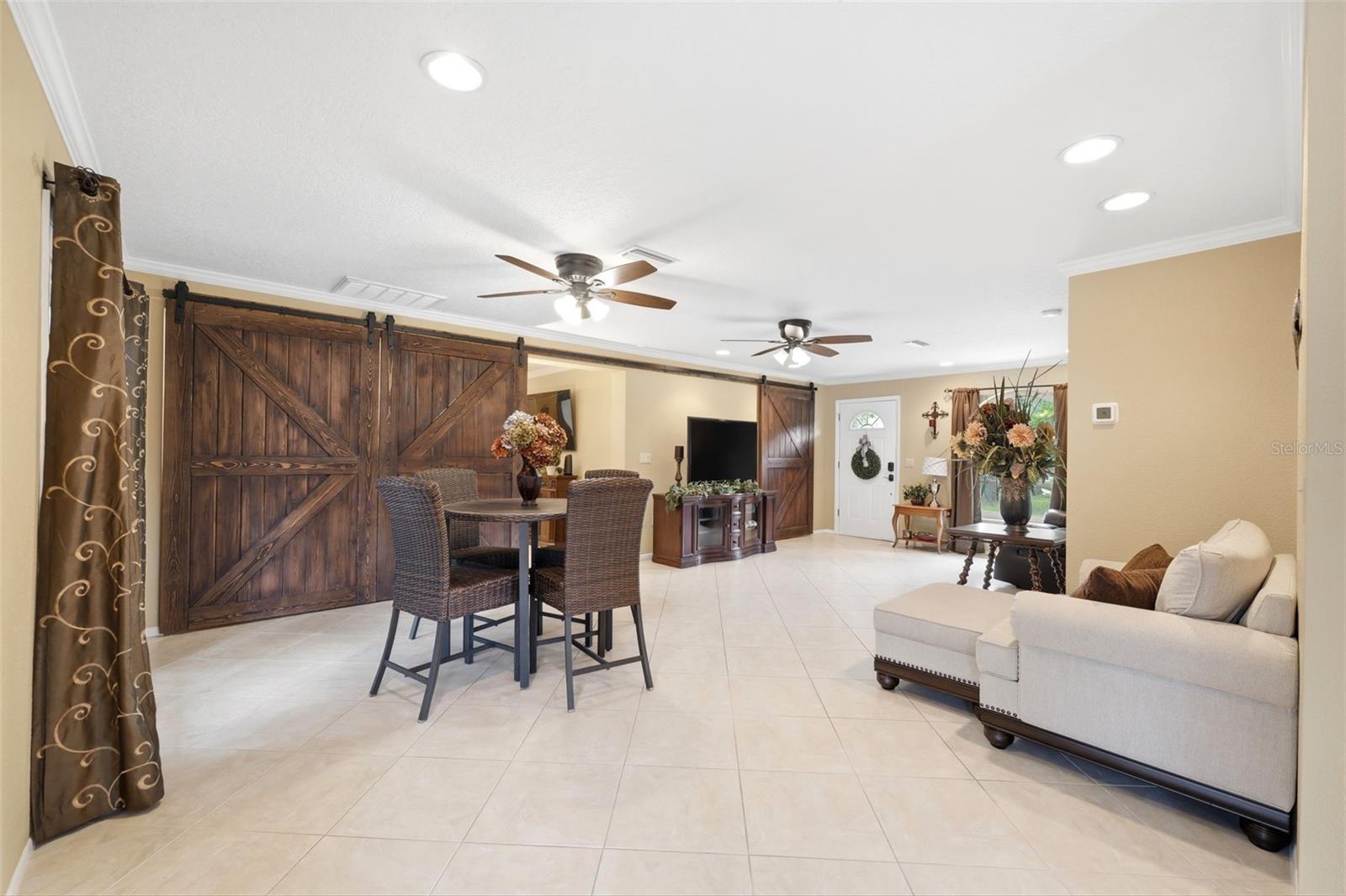 OAK RIDGE - Residential