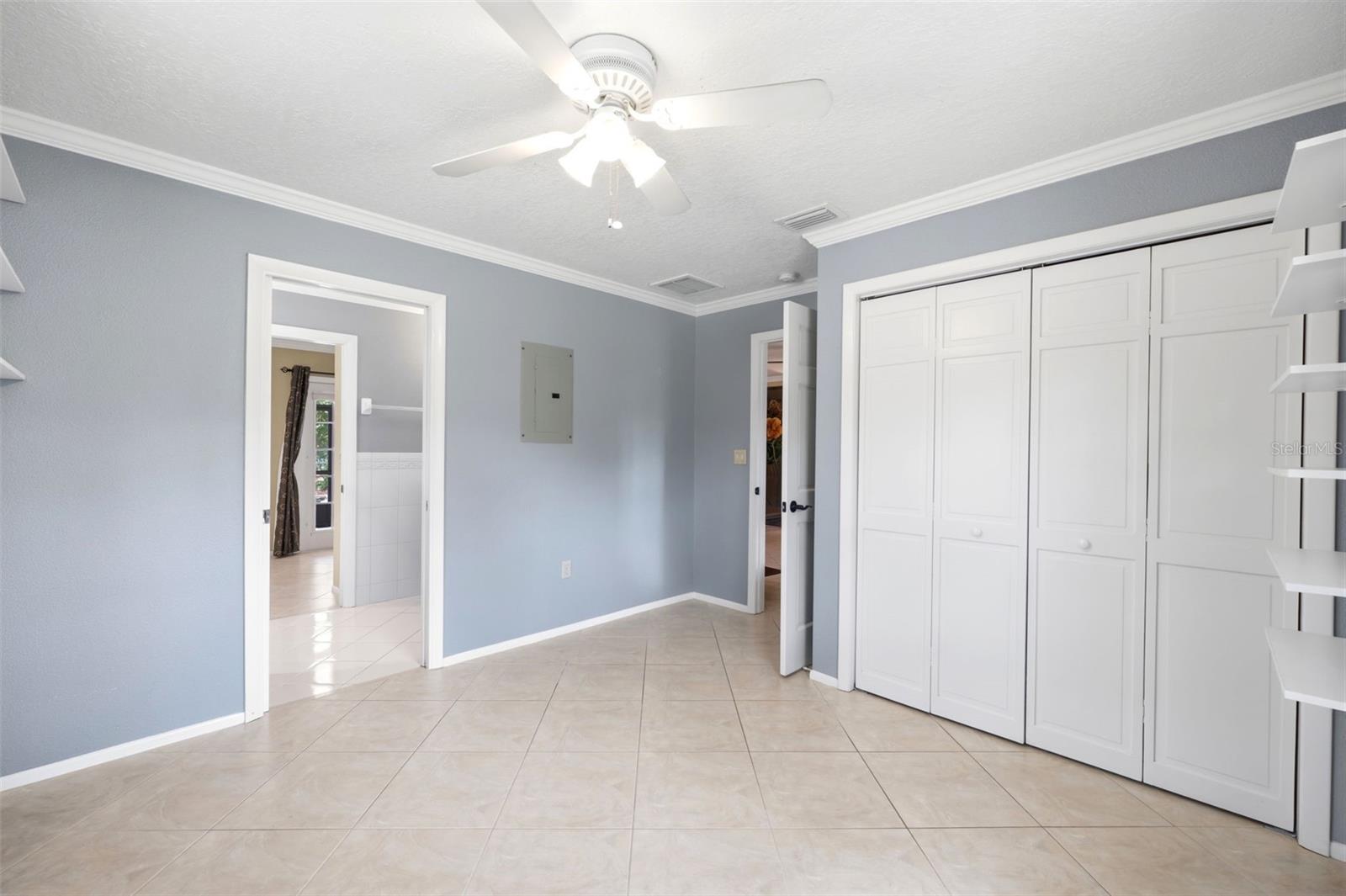 OAK RIDGE - Residential