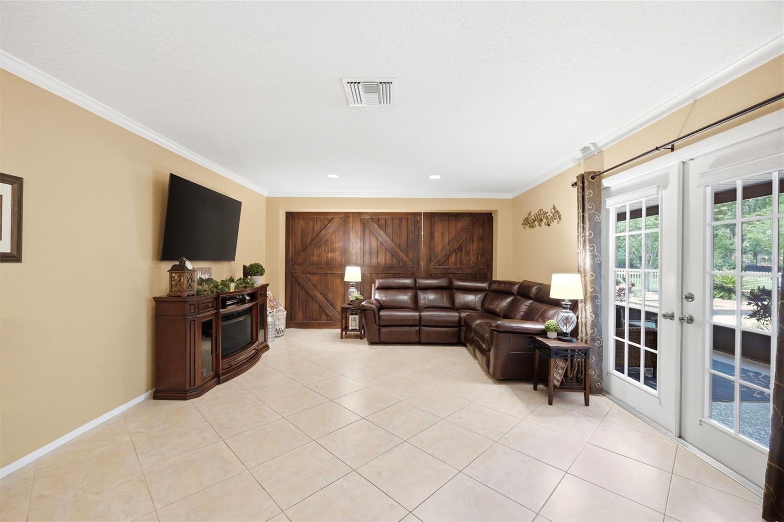 OAK RIDGE - Residential