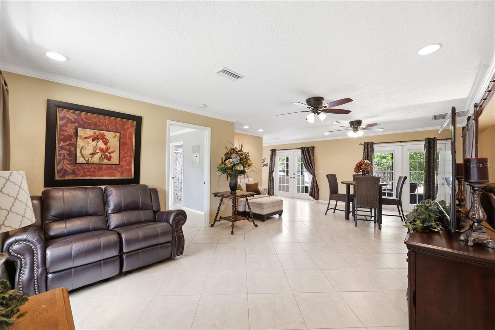 OAK RIDGE - Residential
