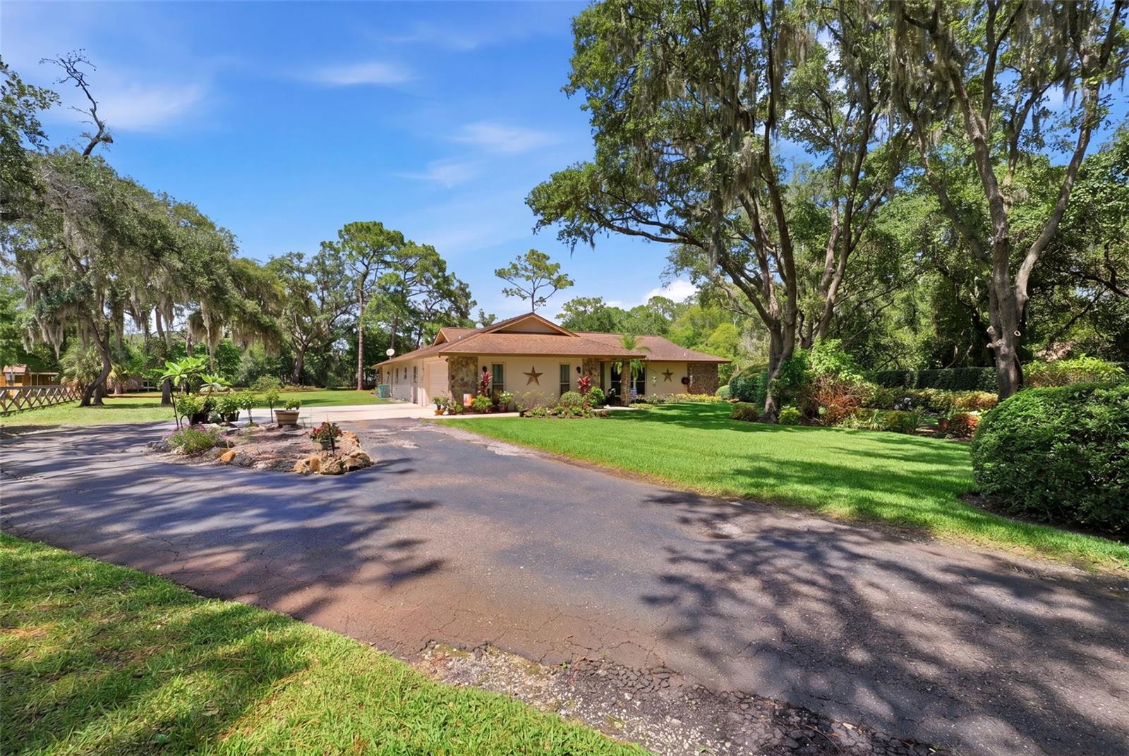 OAK RIDGE - Residential