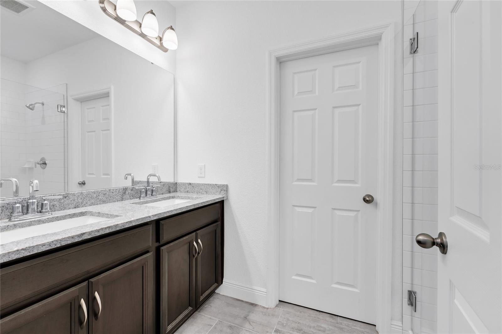 ENCLAVE AT HAWKS CREST - Residential
