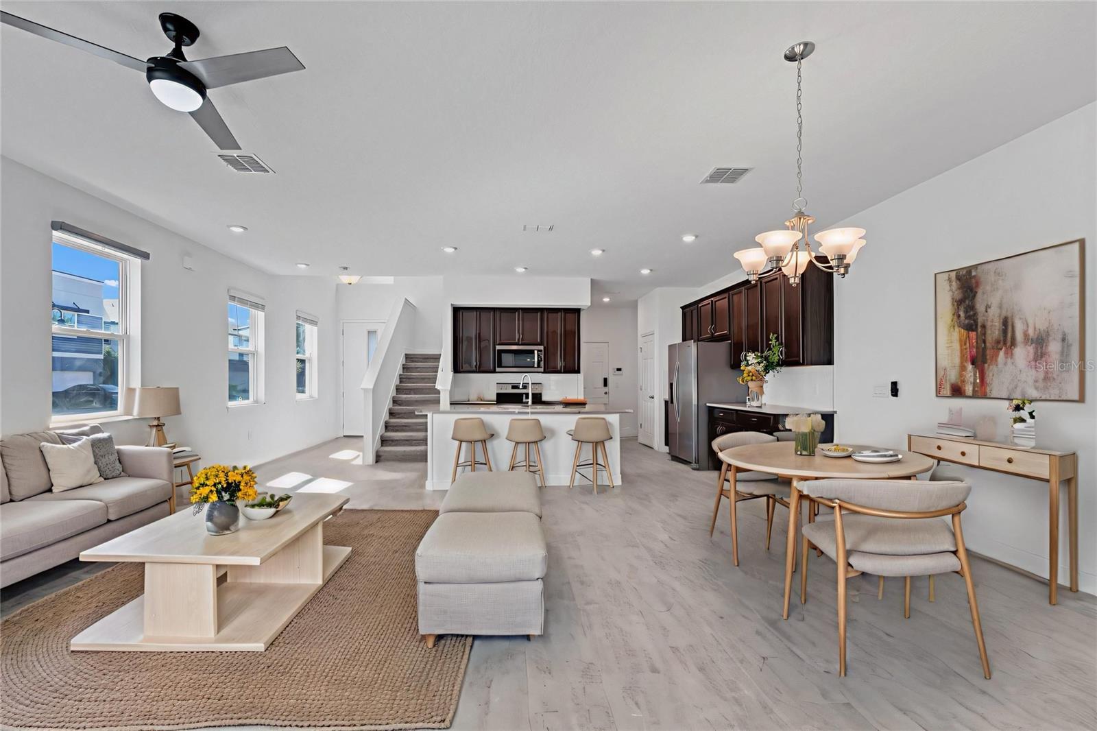 ENCLAVE AT HAWKS CREST - Residential