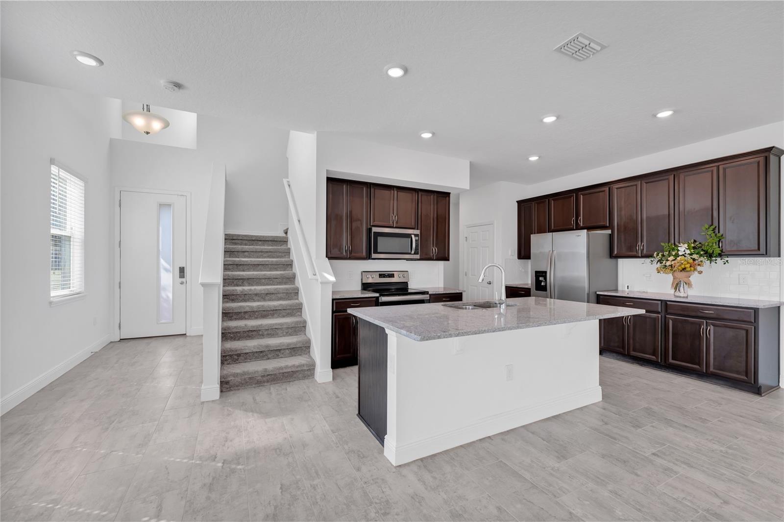 ENCLAVE AT HAWKS CREST - Residential