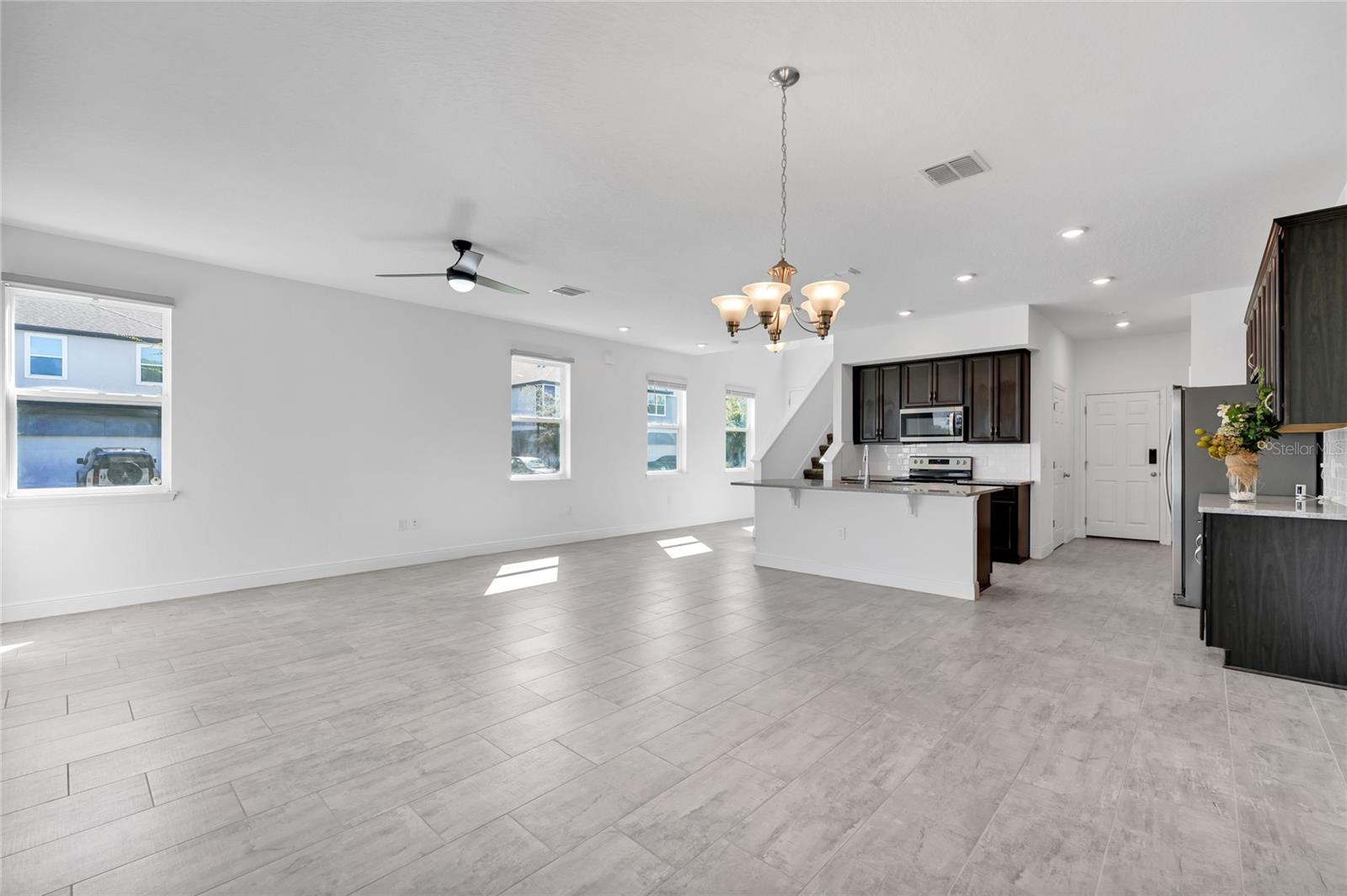 ENCLAVE AT HAWKS CREST - Residential