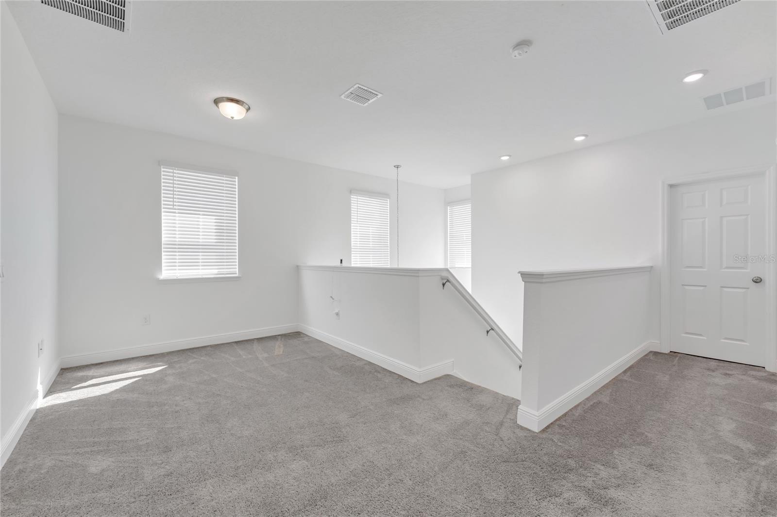 ENCLAVE AT HAWKS CREST - Residential