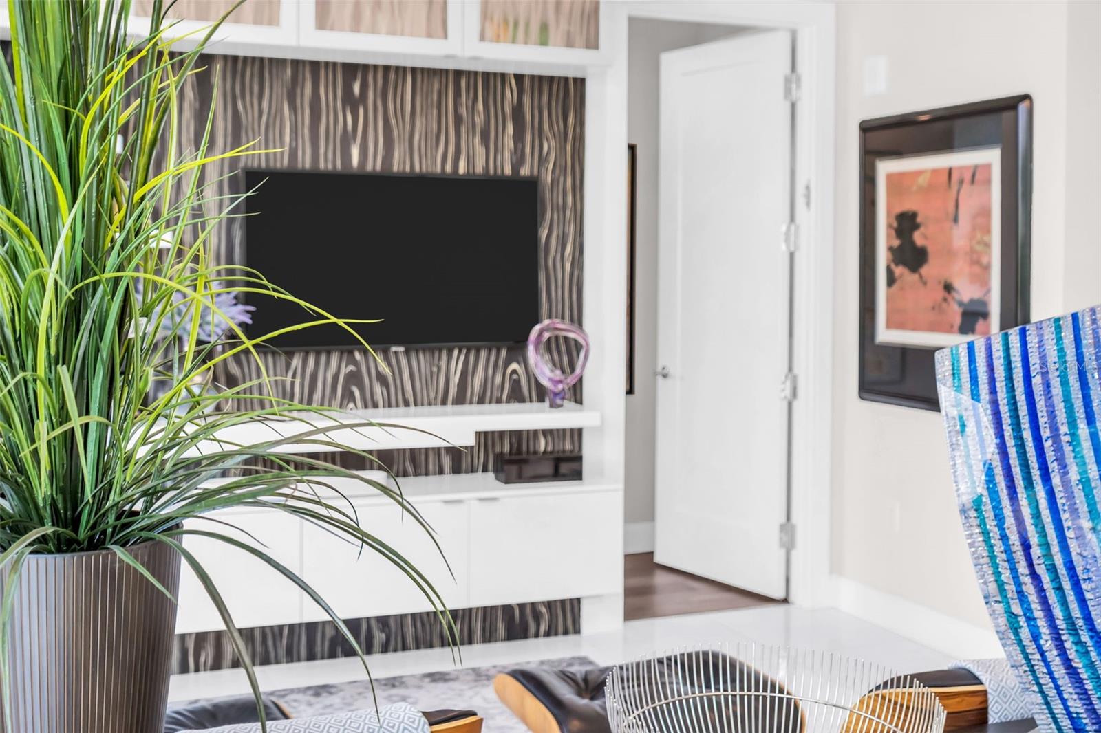 ONE ST PETERSBURG CONDO - Residential Lease