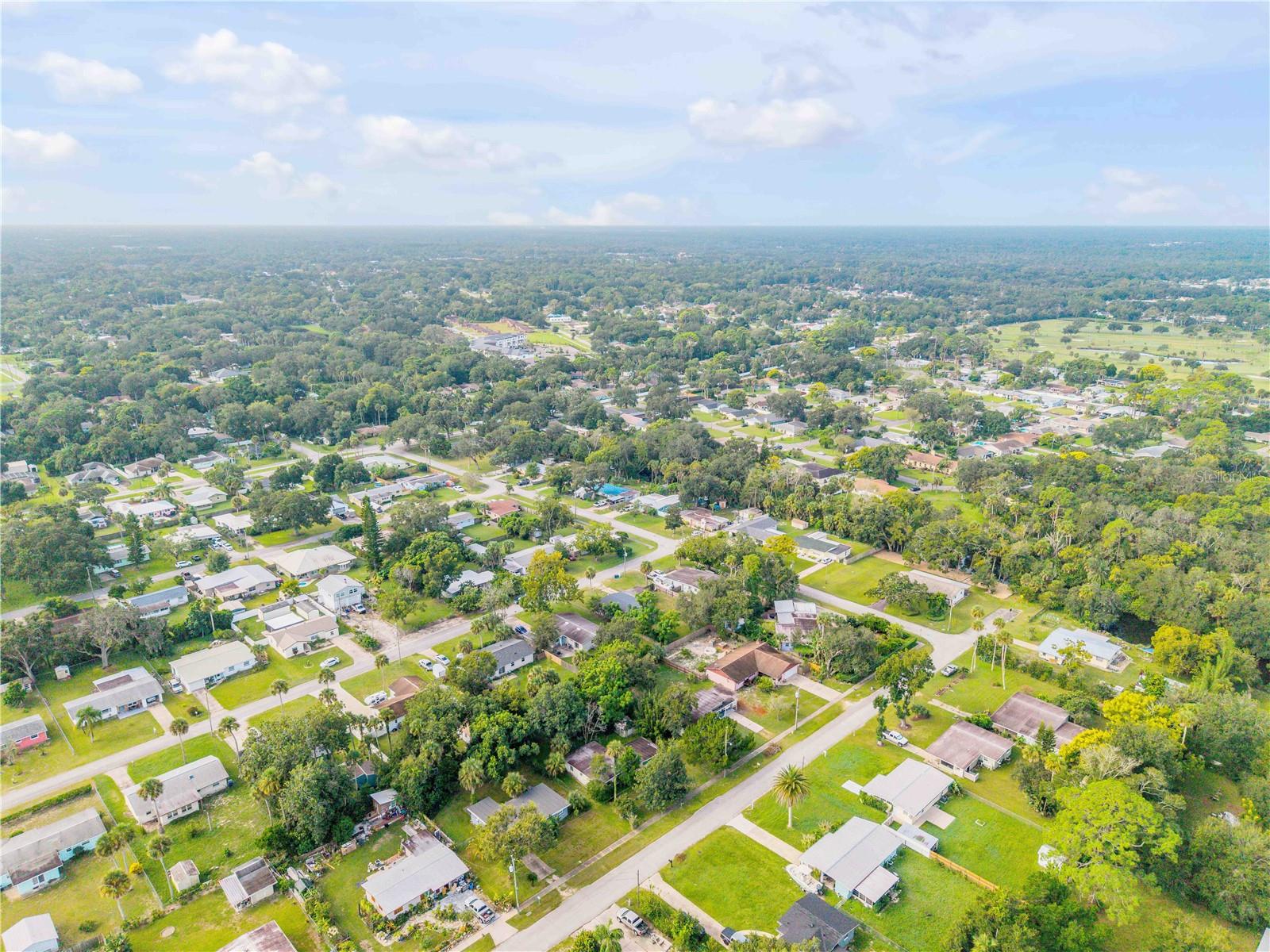 ELLISON HOMES ROYAL - Residential