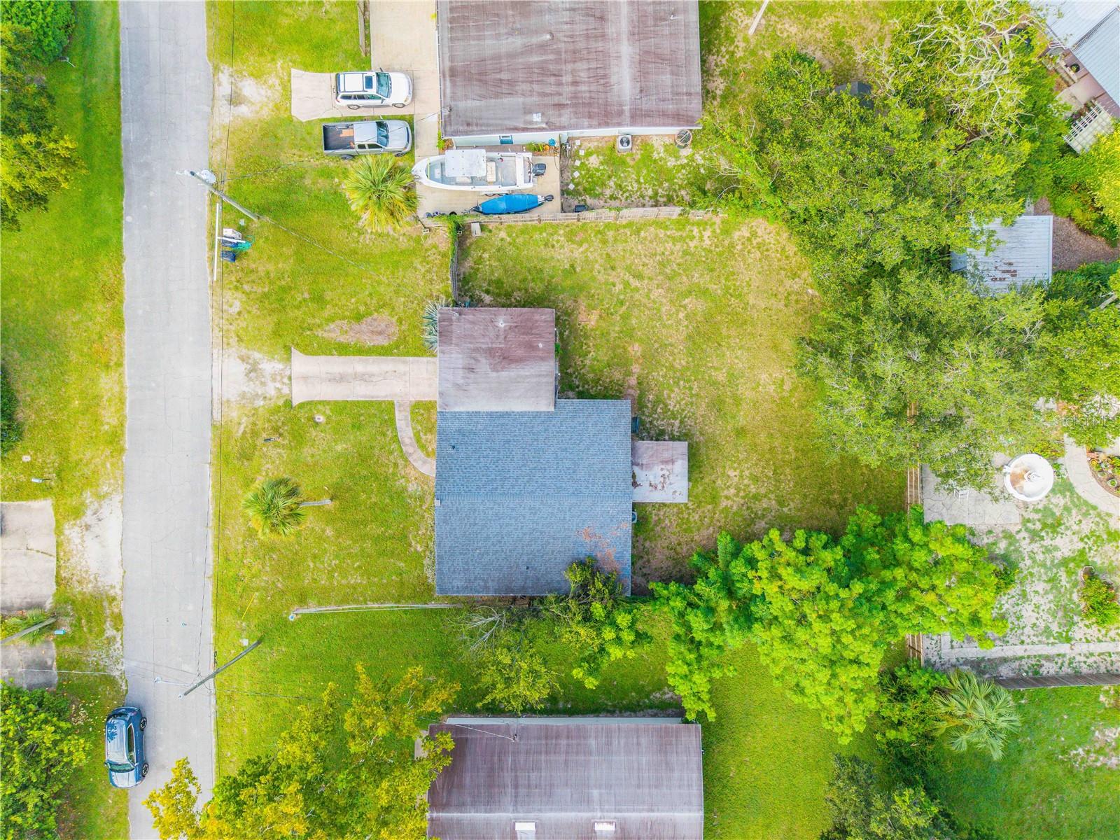 ELLISON HOMES ROYAL - Residential