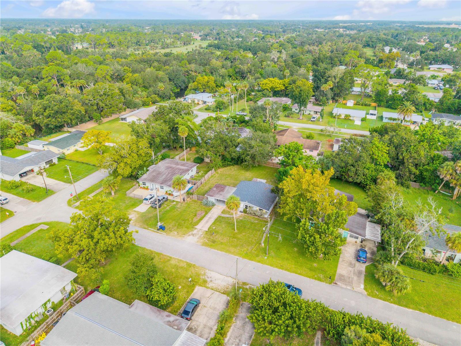 ELLISON HOMES ROYAL - Residential