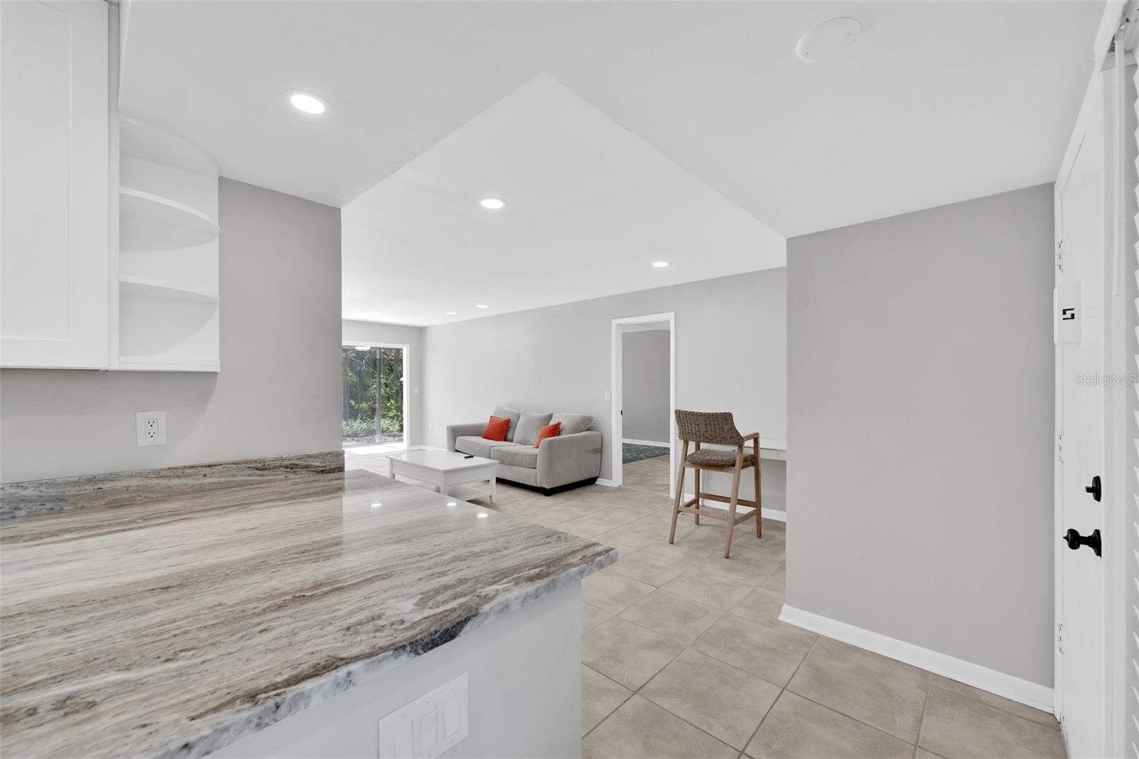 1697 BROOKHOUSE CIRCLE 116