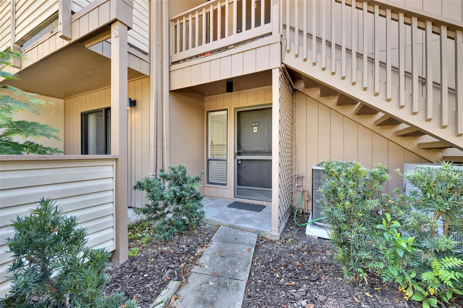 1697 BROOKHOUSE CIRCLE 116