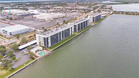 300 S SYKES CREEK PARKWAY 306 MERRITT ISLAND FL 32952