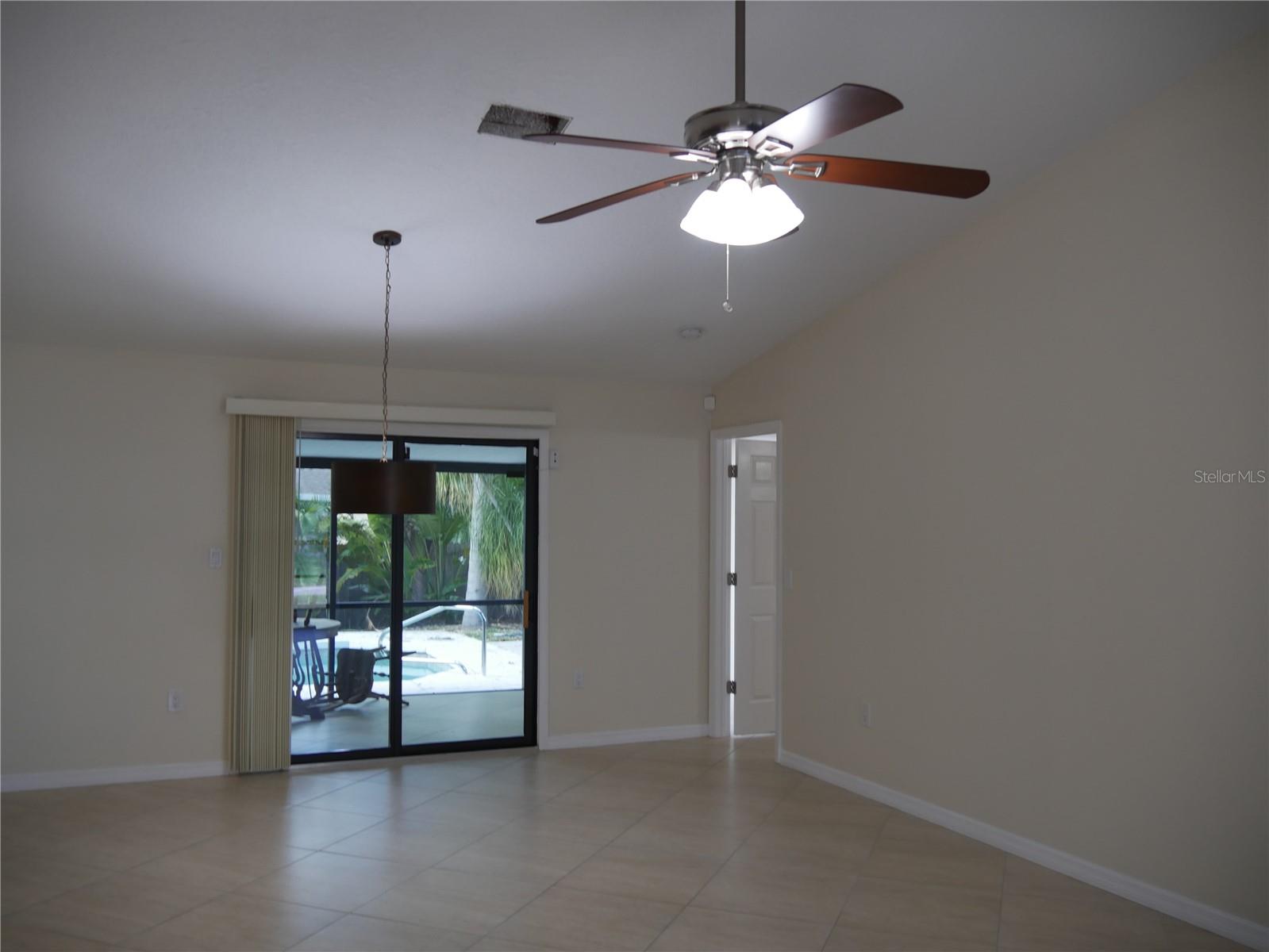 SARASOTA SPGS - Residential Lease