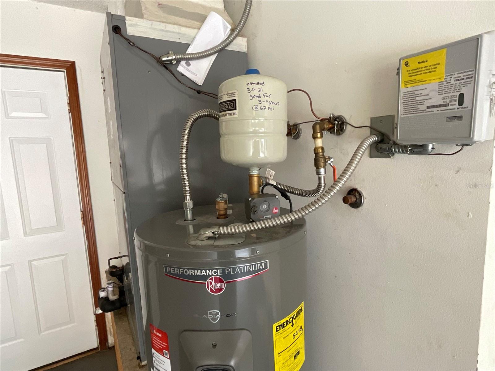 PALM COAST BELLE TERRE SEC 13 - Residential