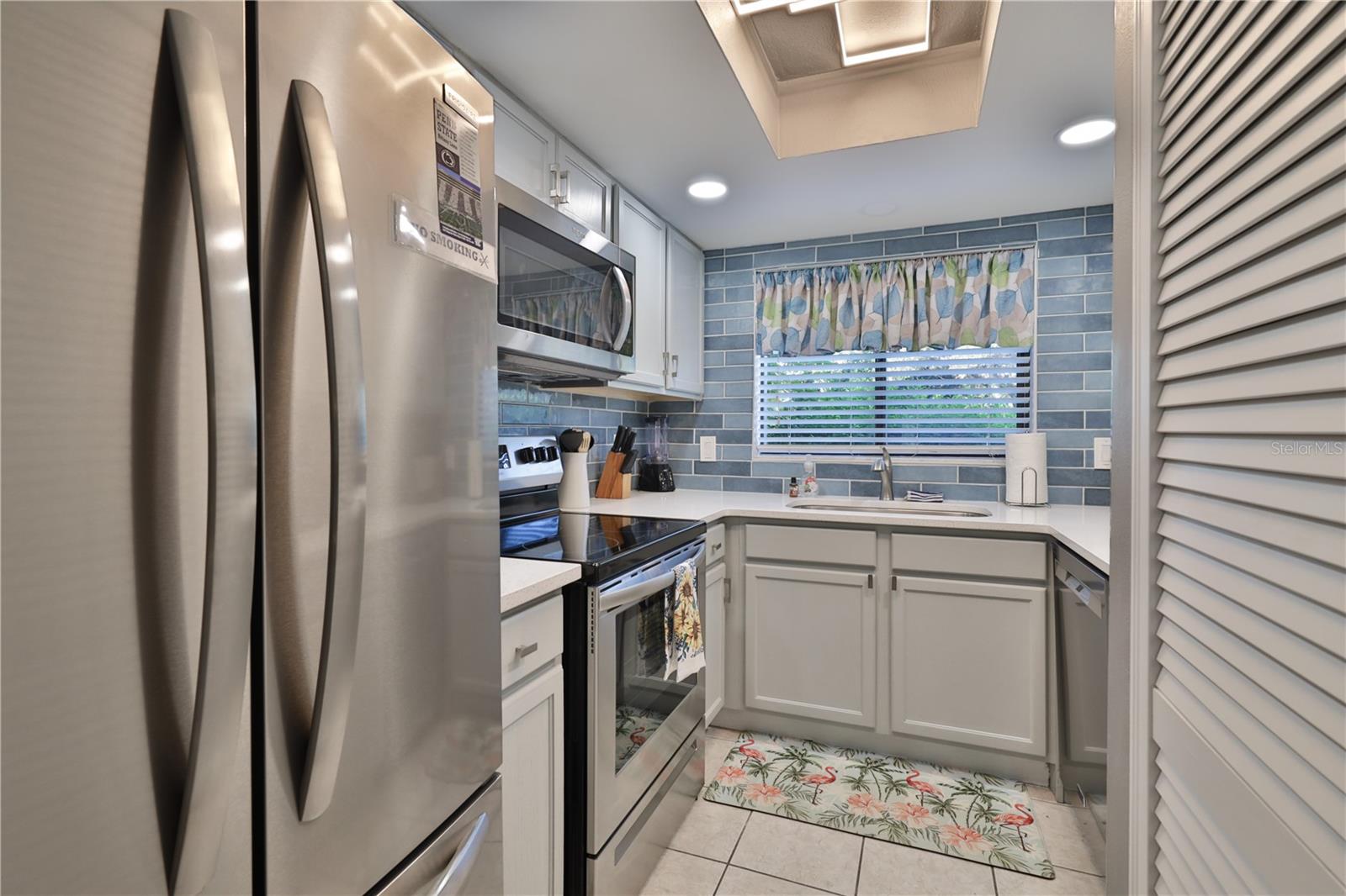 SEA MIST CONDO - Residential