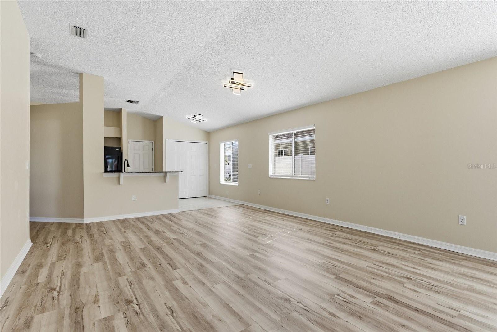 SUMMERFIELD VILLG 1 TRCT 29 - Residential