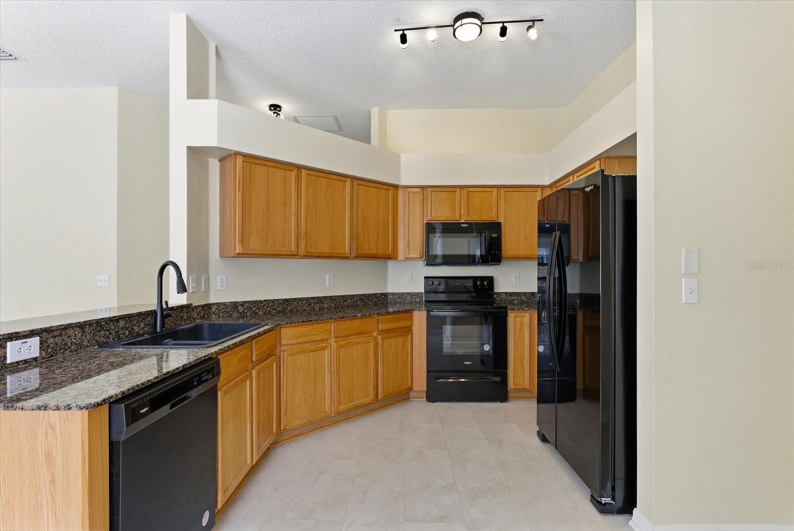 SUMMERFIELD VILLG 1 TRCT 29 - Residential