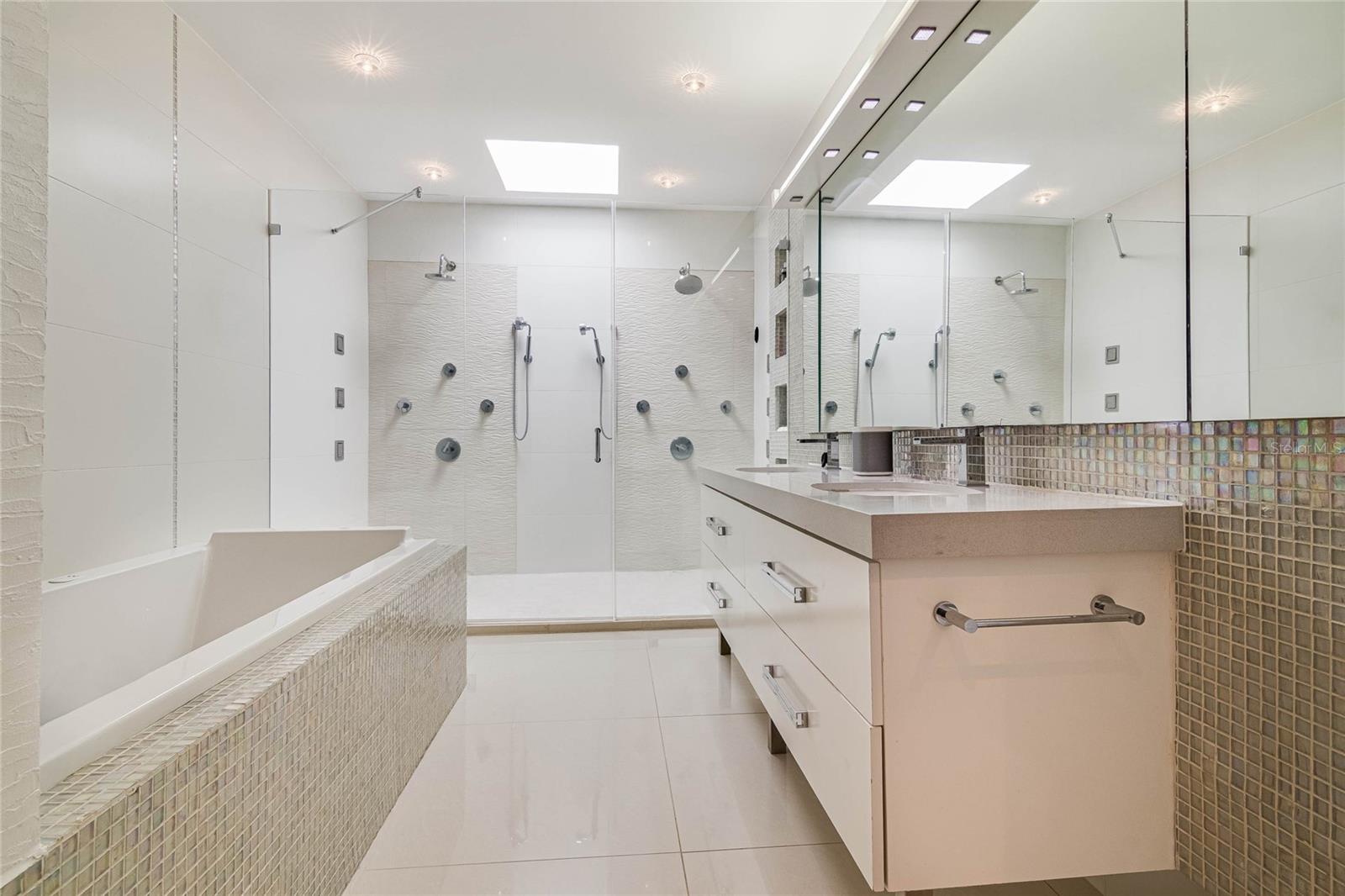URB BALDWIN PARK - Residential