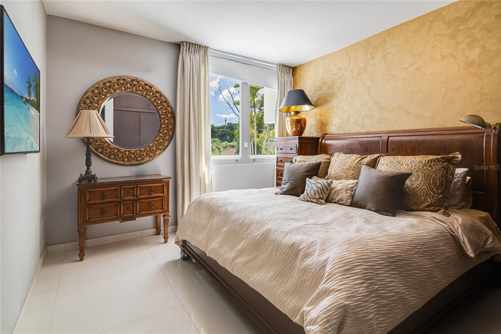 URB BALDWIN PARK - Residential