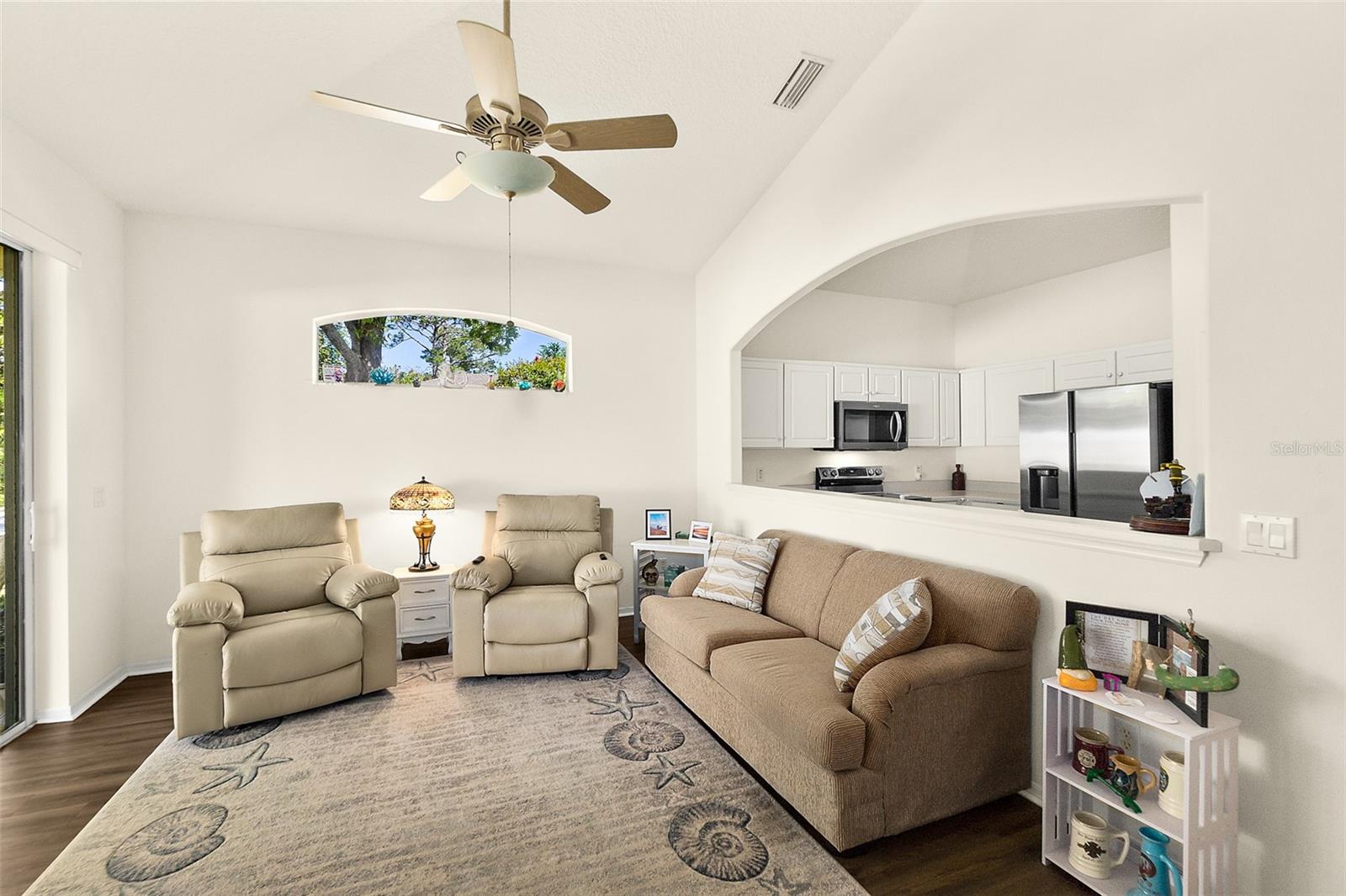 ARBOR TRACE CONDOMINIUM - Residential