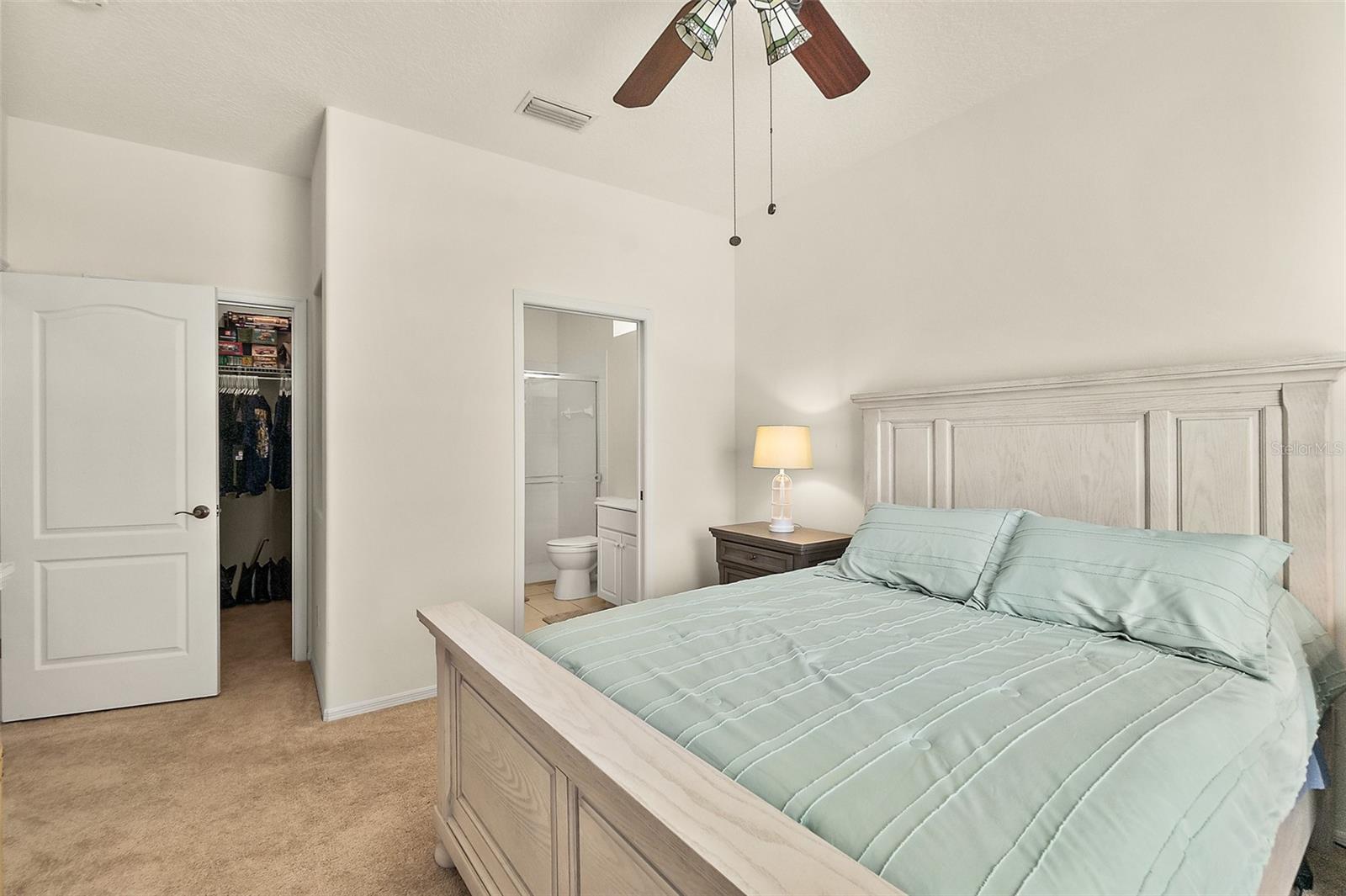 ARBOR TRACE CONDOMINIUM - Residential