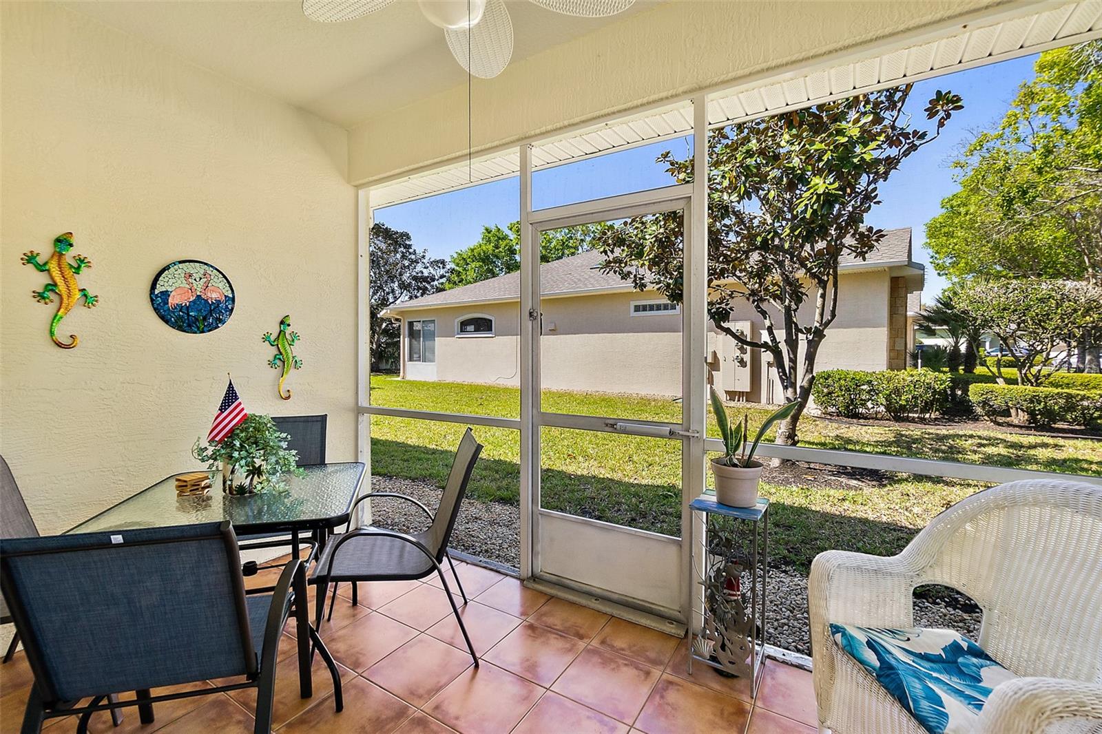 ARBOR TRACE CONDOMINIUM - Residential