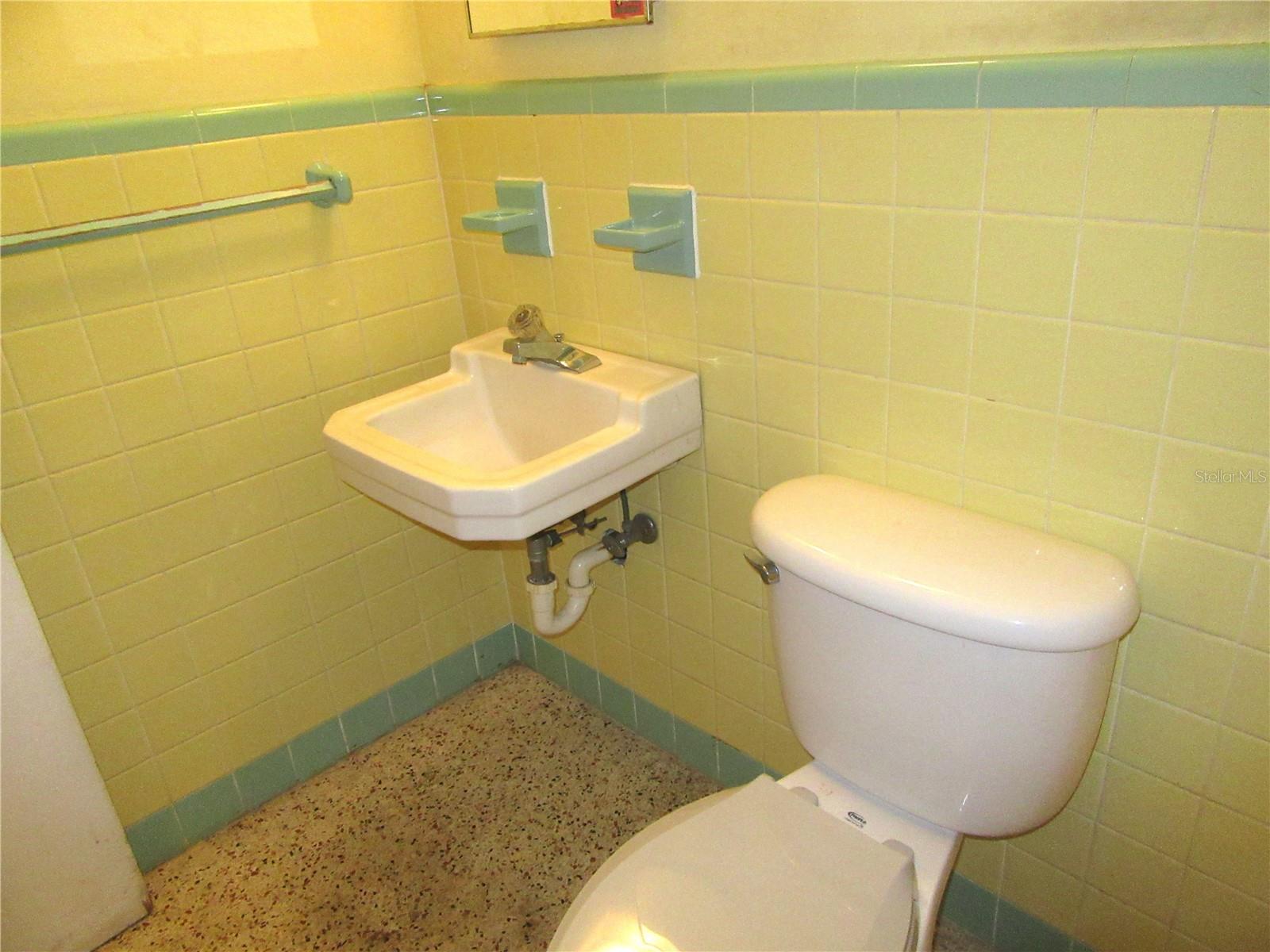 GOLFLAND OF TAMPAS NORTH SIDE - Residential