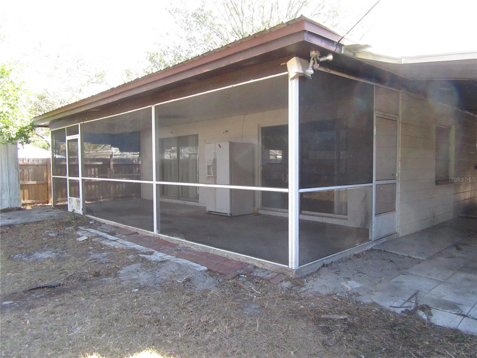 GOLFLAND OF TAMPAS NORTH SIDE - Residential