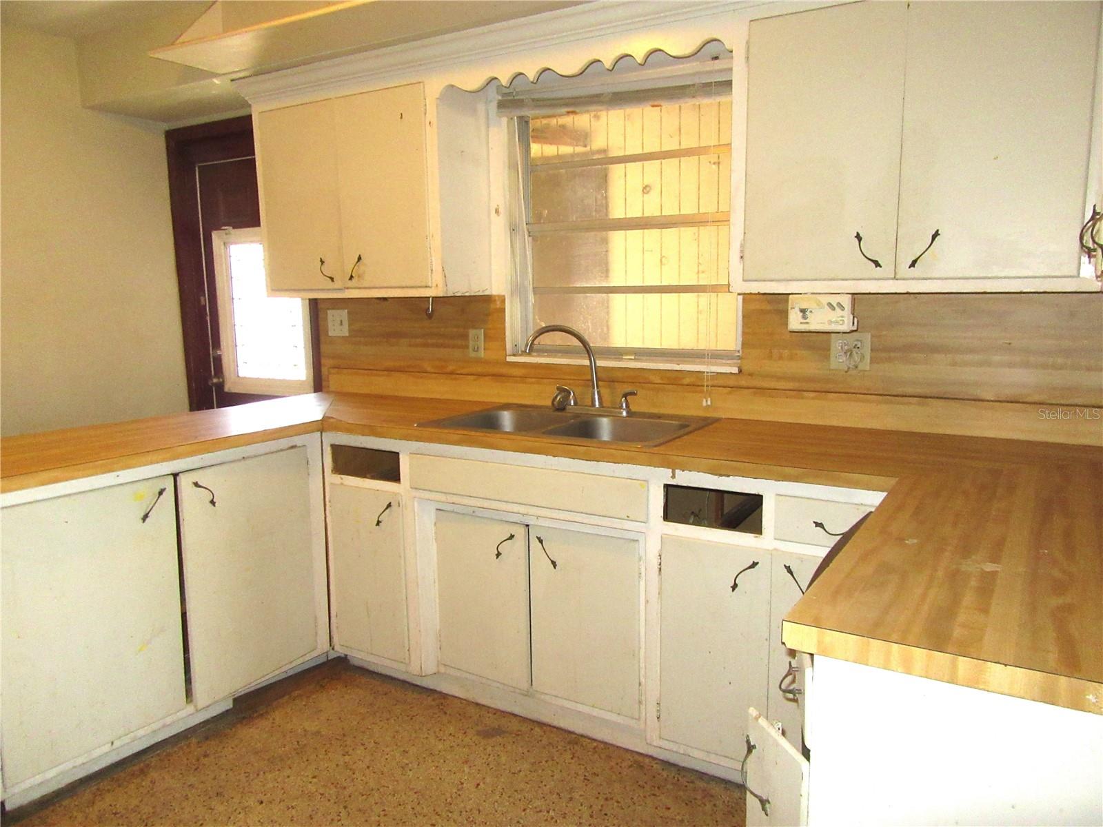 GOLFLAND OF TAMPAS NORTH SIDE - Residential