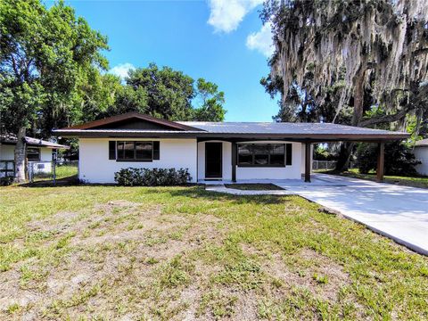 Tiny photo for 1240 Cr 463, Lake Panasoffkee, FL 33538 (MLS # G5114327)
