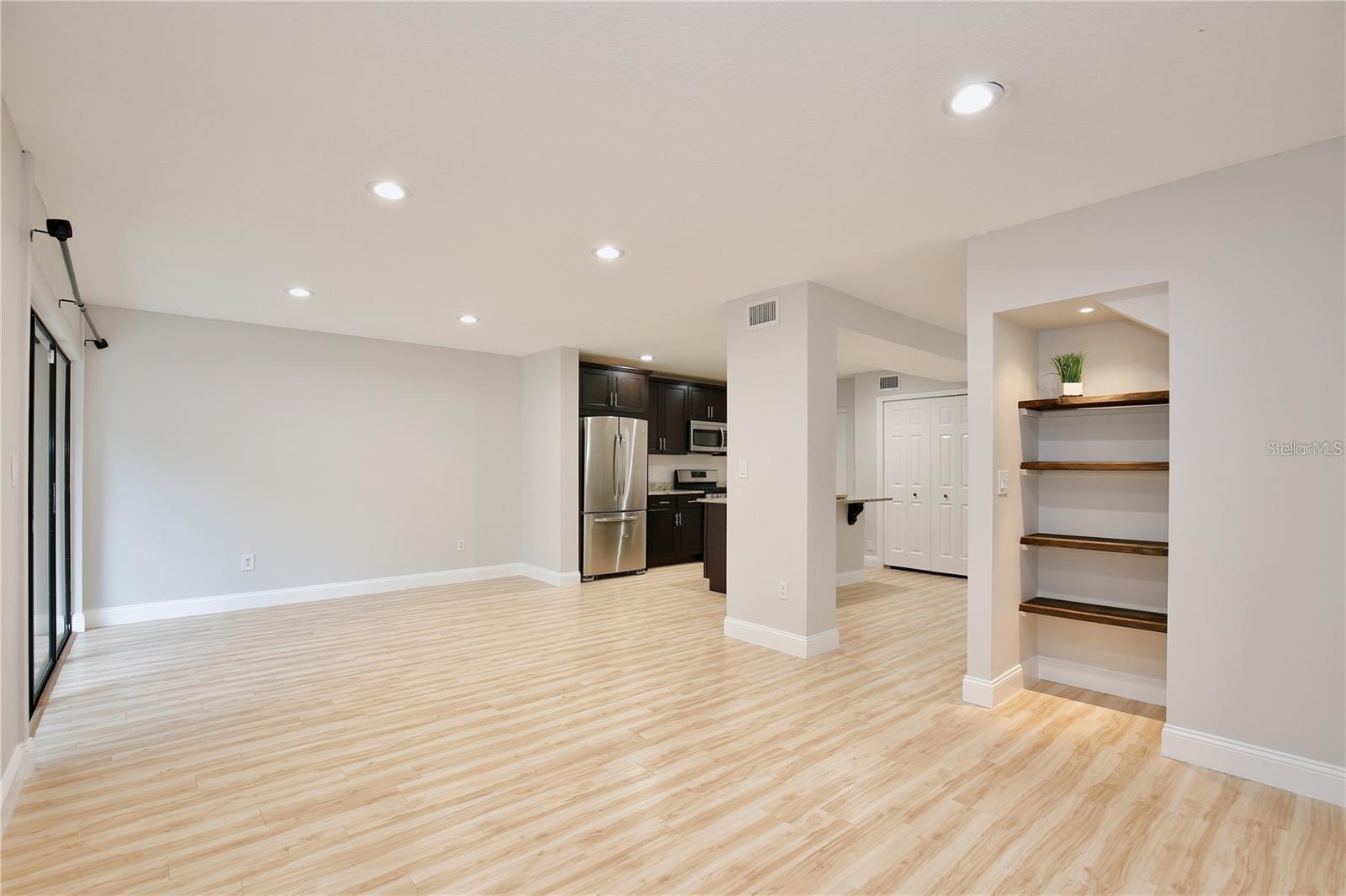 GREENWOOD LAKES UNIT 8 - Residential