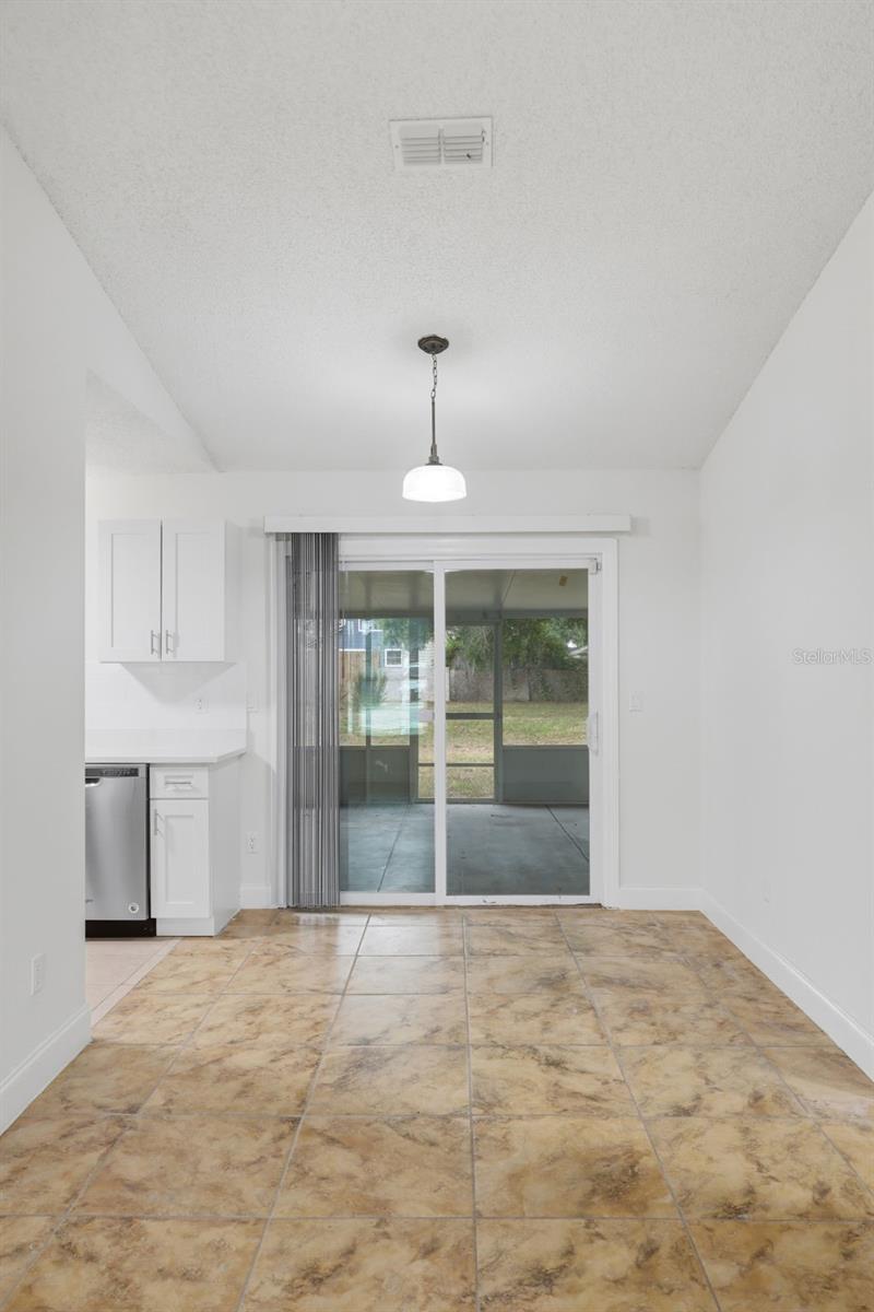 DELTONA LAKES - Residential