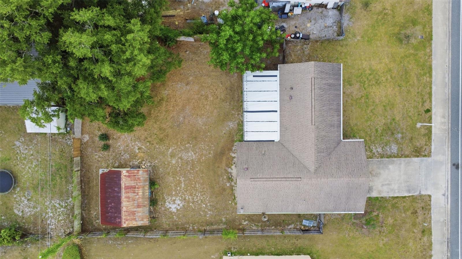 DELTONA LAKES - Residential