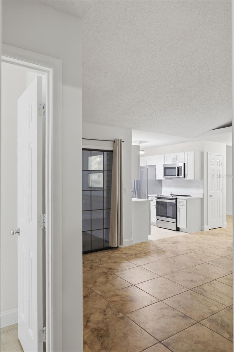 DELTONA LAKES - Residential
