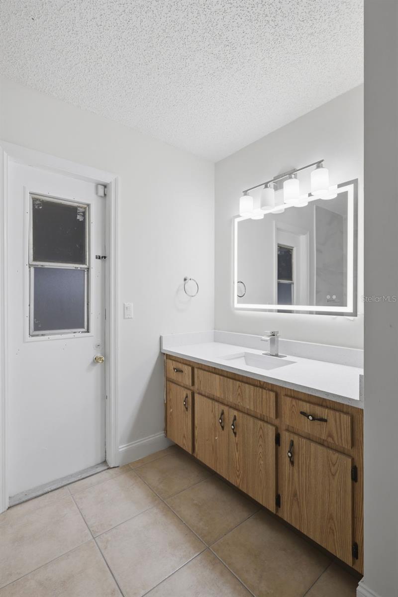 DELTONA LAKES - Residential