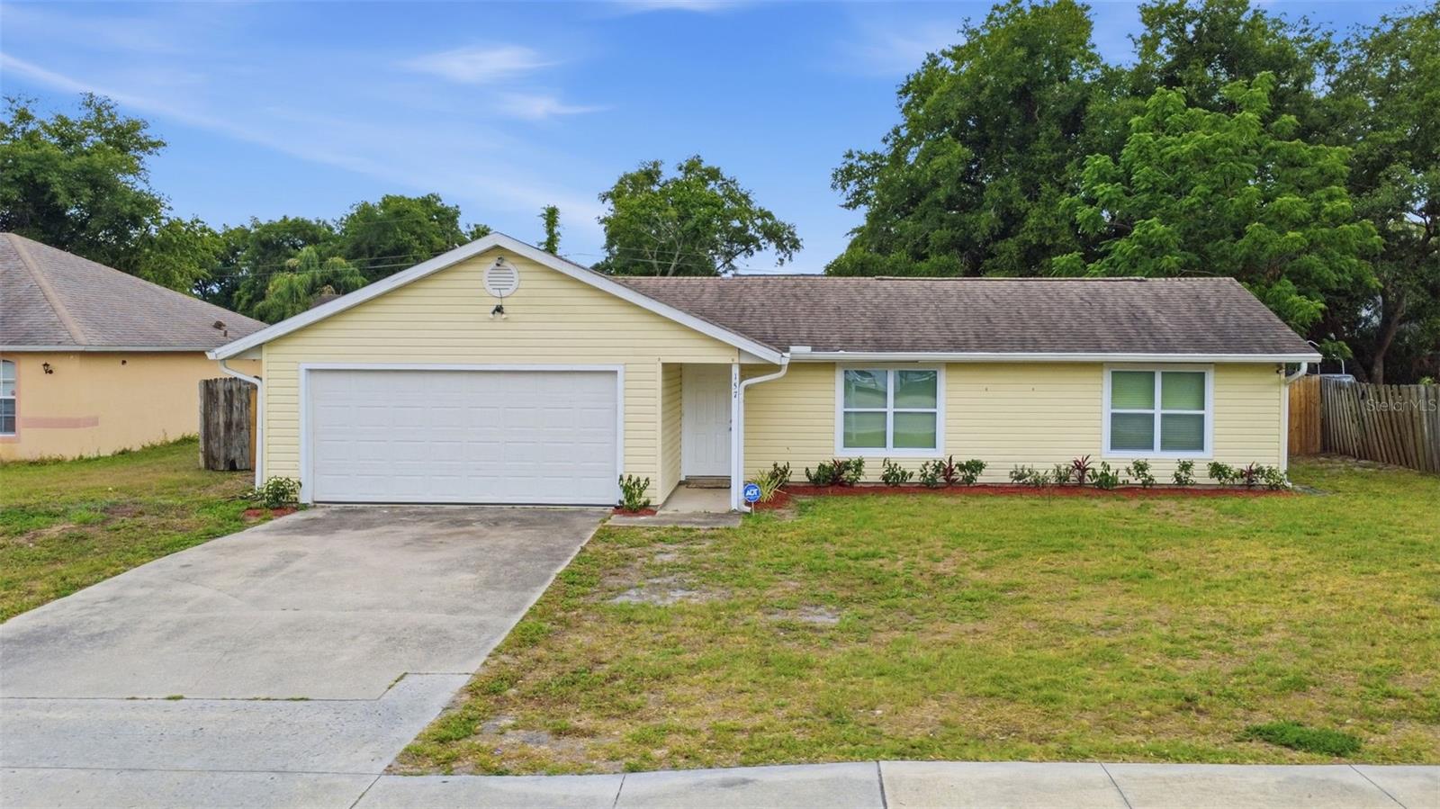 DELTONA LAKES - Residential
