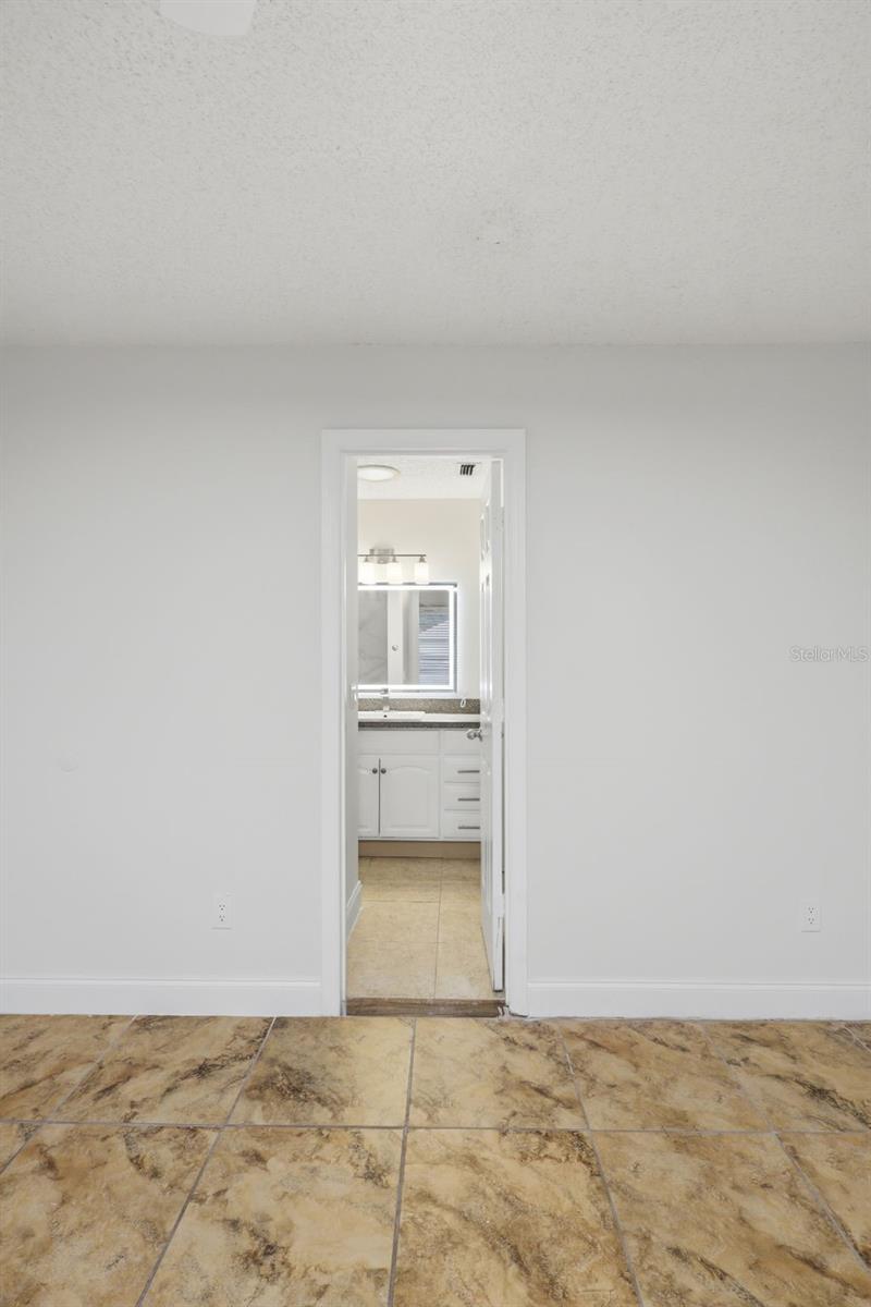DELTONA LAKES - Residential