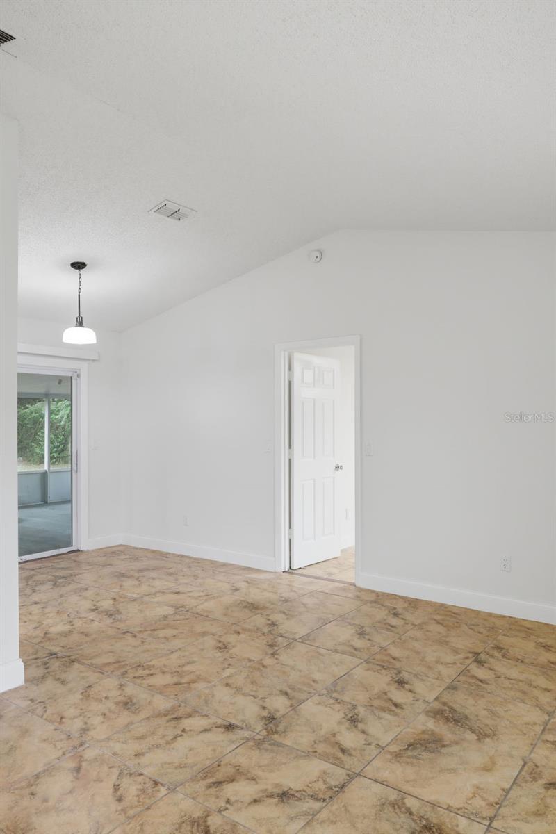 DELTONA LAKES - Residential