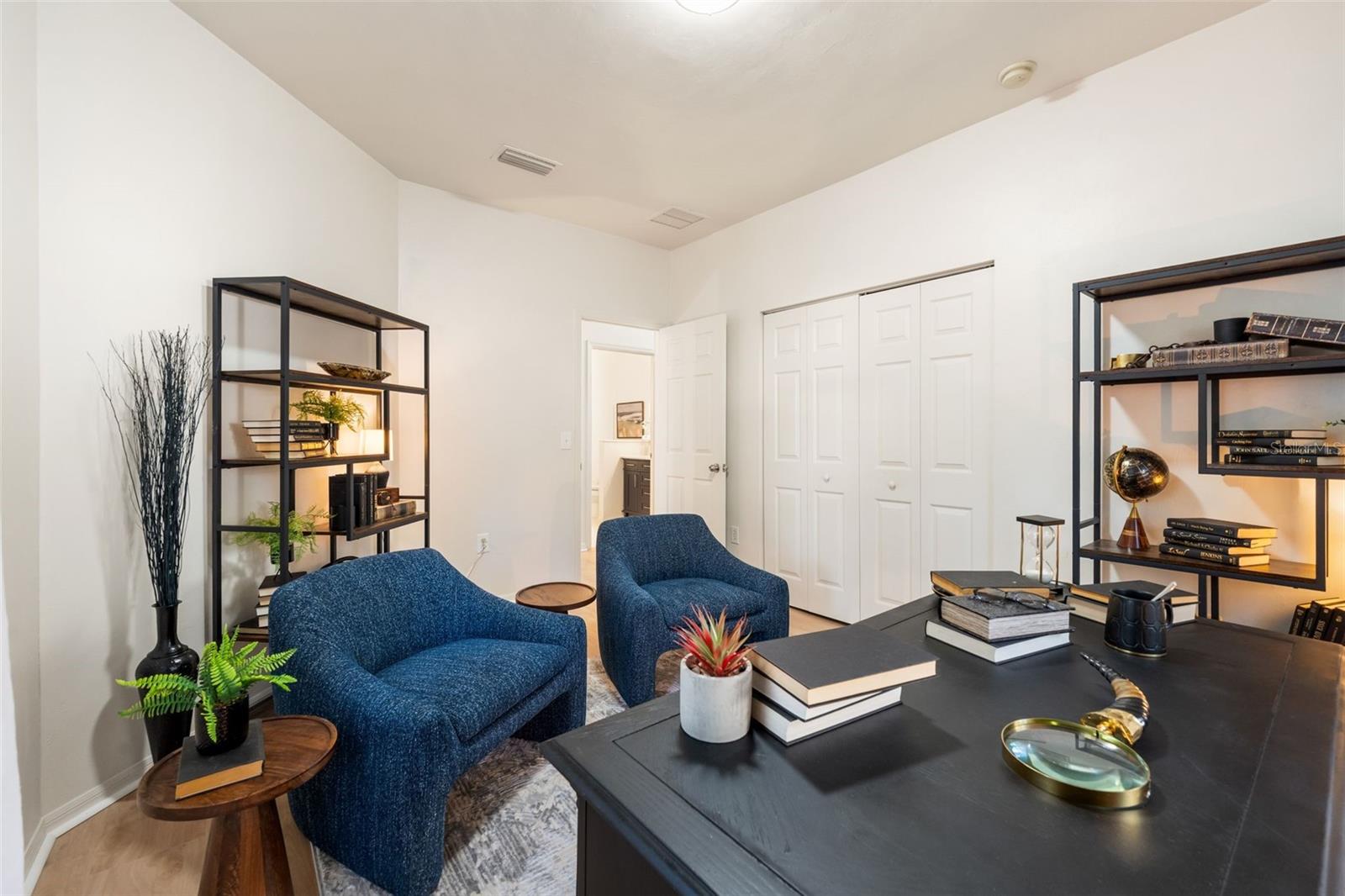 ELOISE GARDENS - Residential