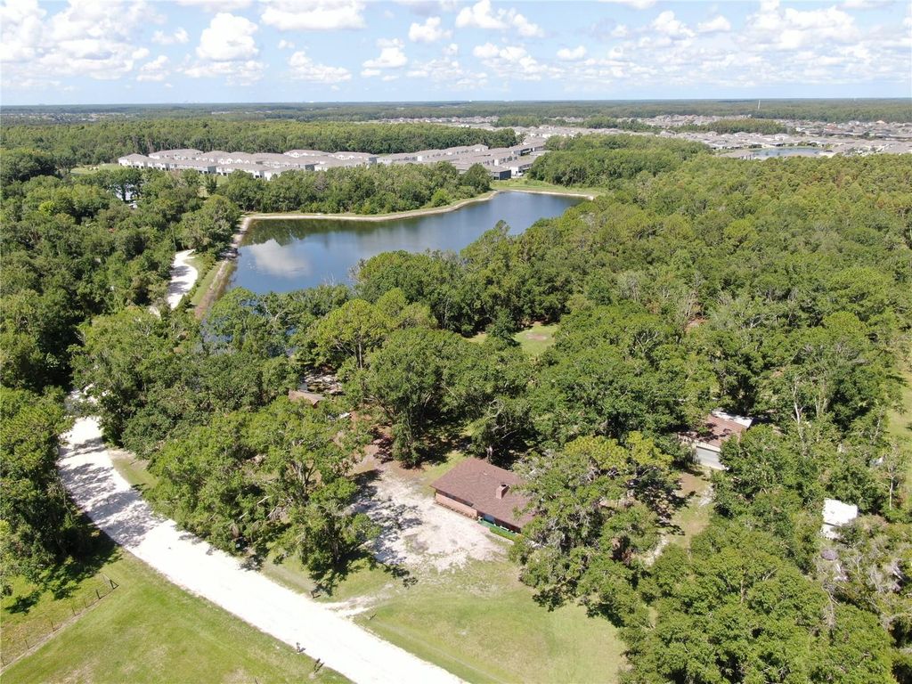 Photo of 1753 Ranchette Road, Wesley Chapel, FL 33543 (MLS # TB8397250)