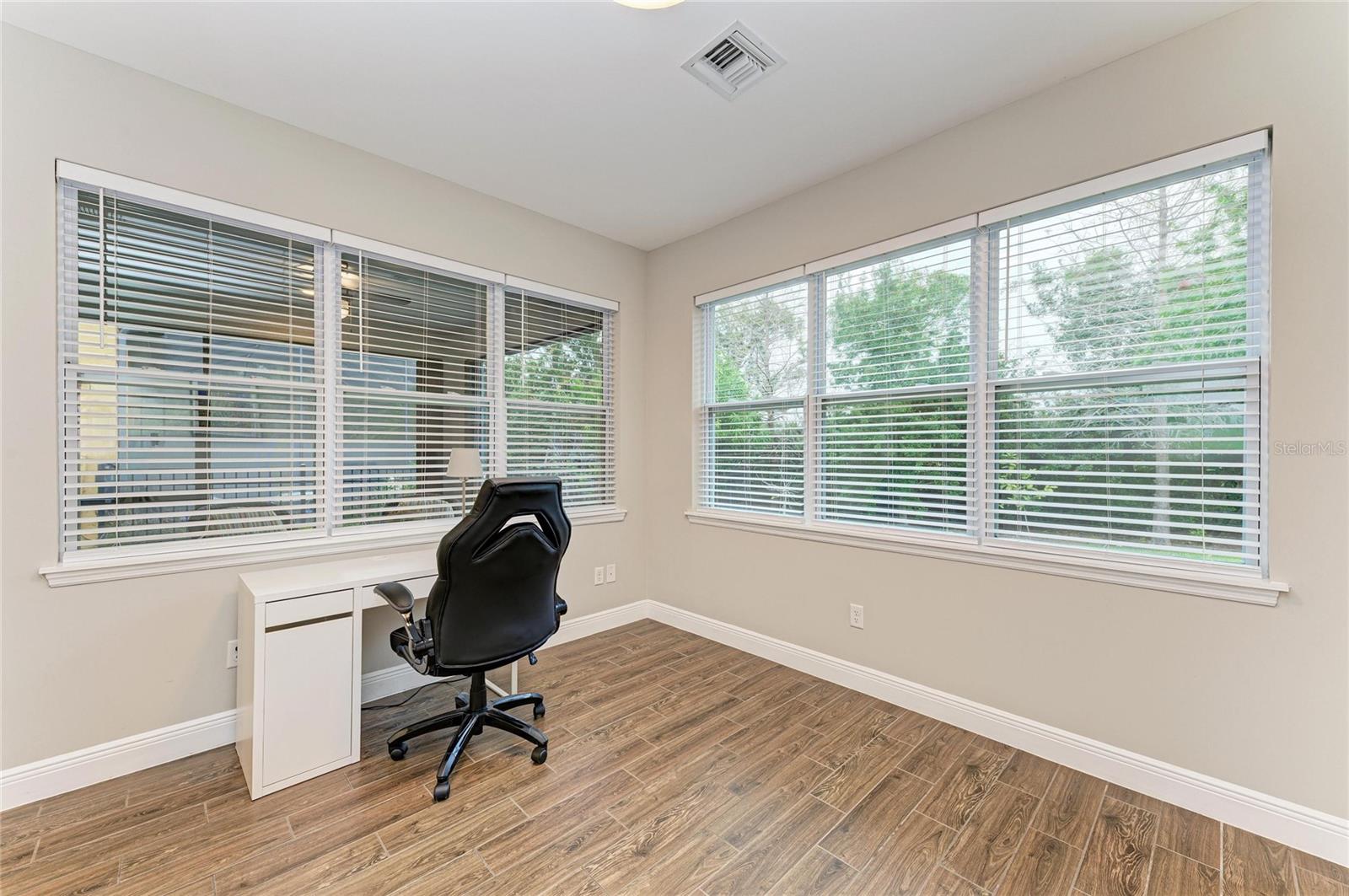 PALMER PARK - Residential